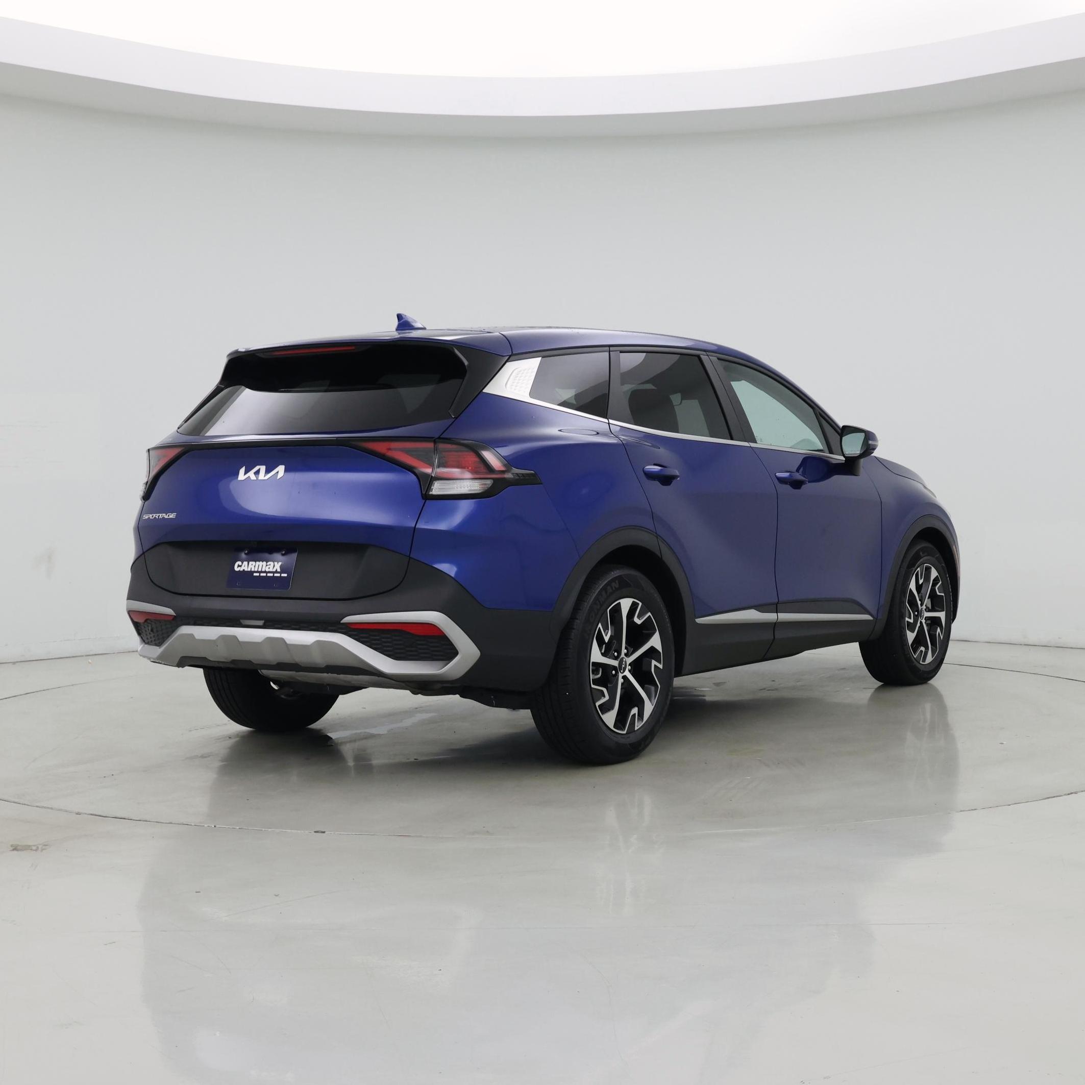 Thumbnail: 2023 Kia Sportage - 8