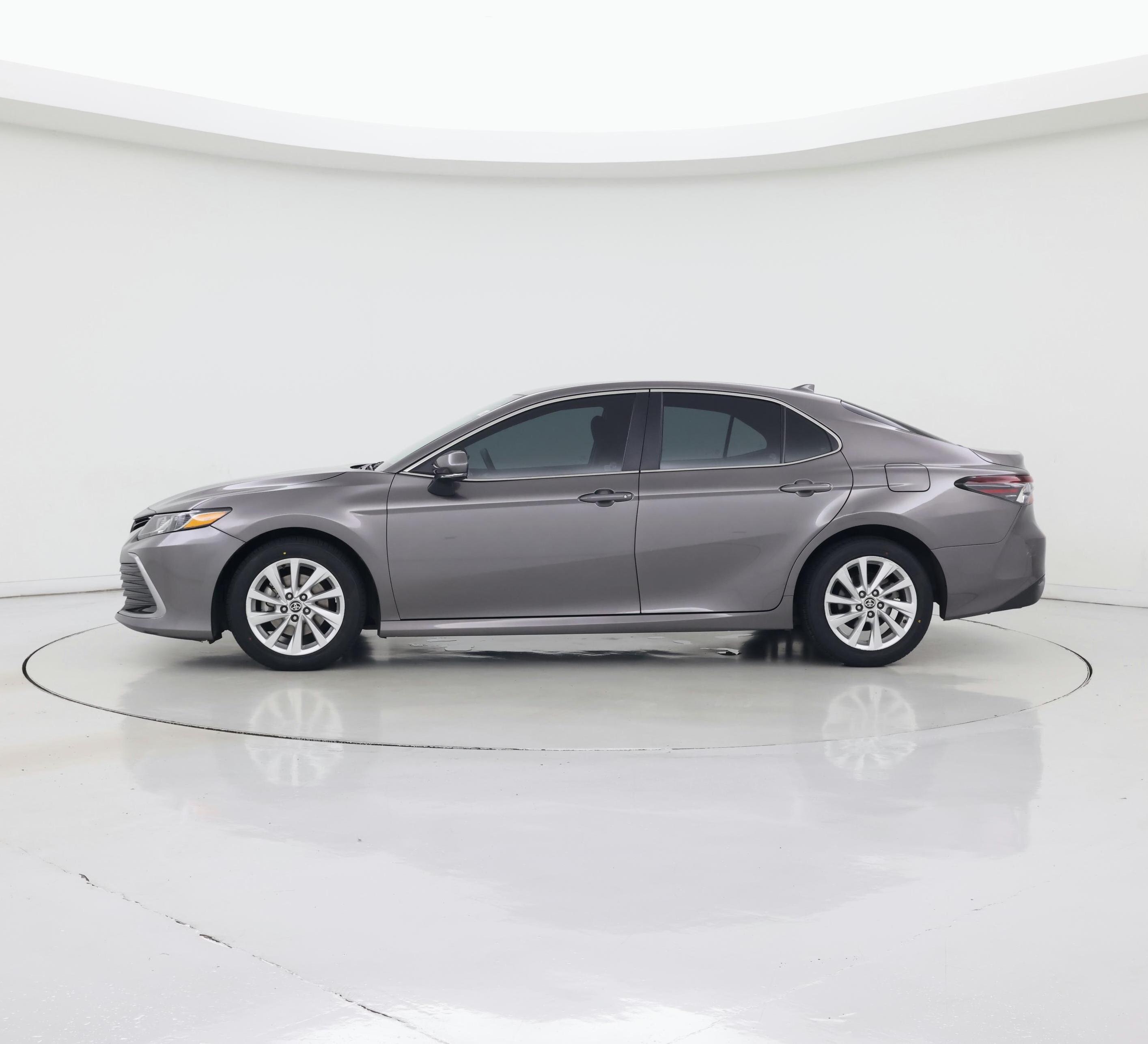 Thumbnail: 2024 Toyota Camry - 3