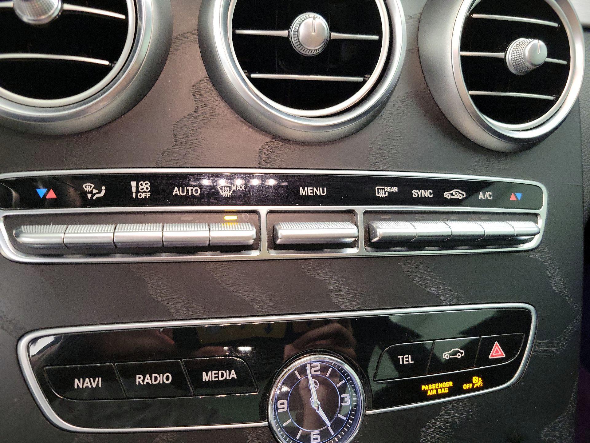 Thumbnail: 2021 Mercedes-Benz C-Class - 16