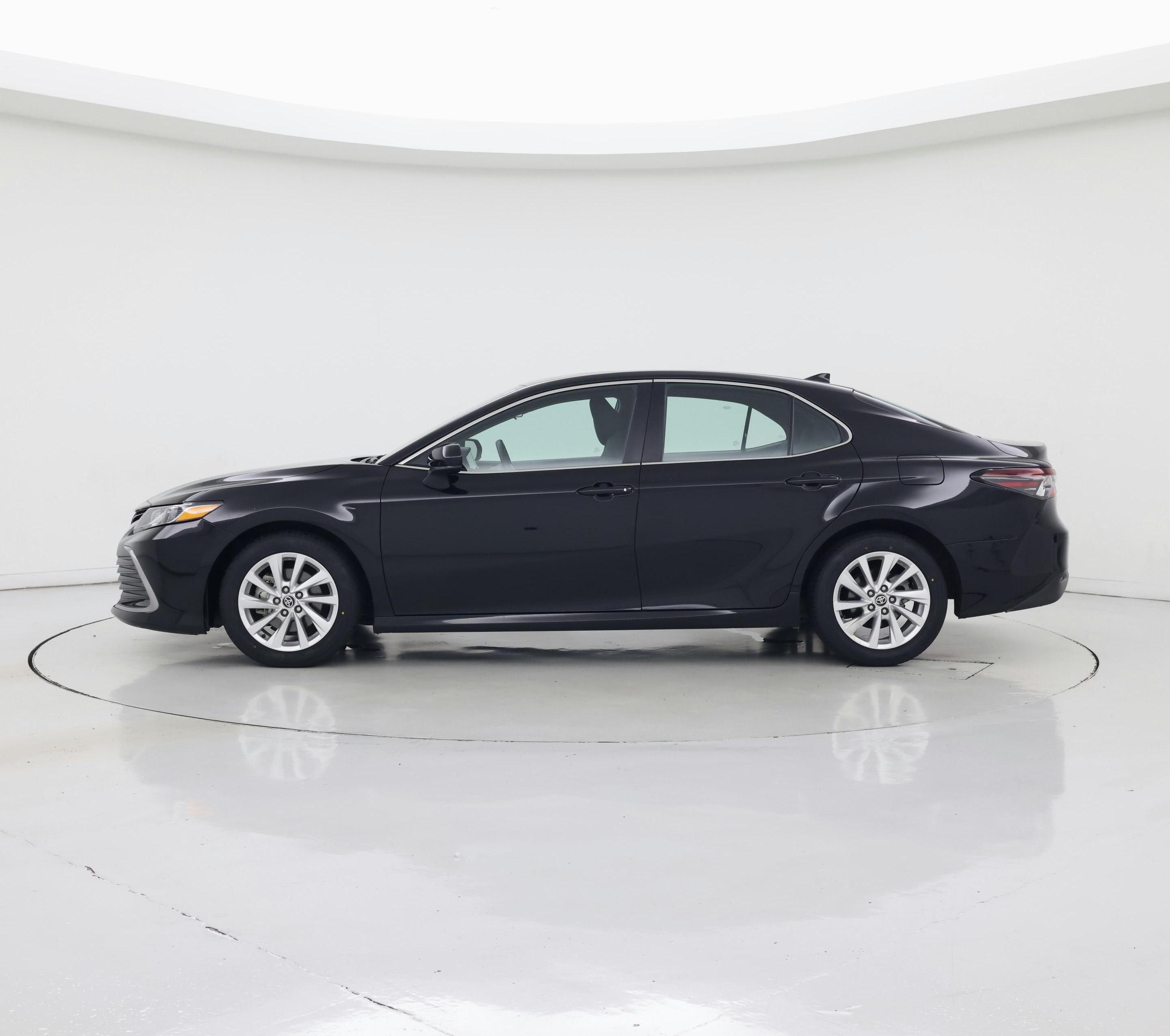 Thumbnail: 2024 Toyota Camry - 3