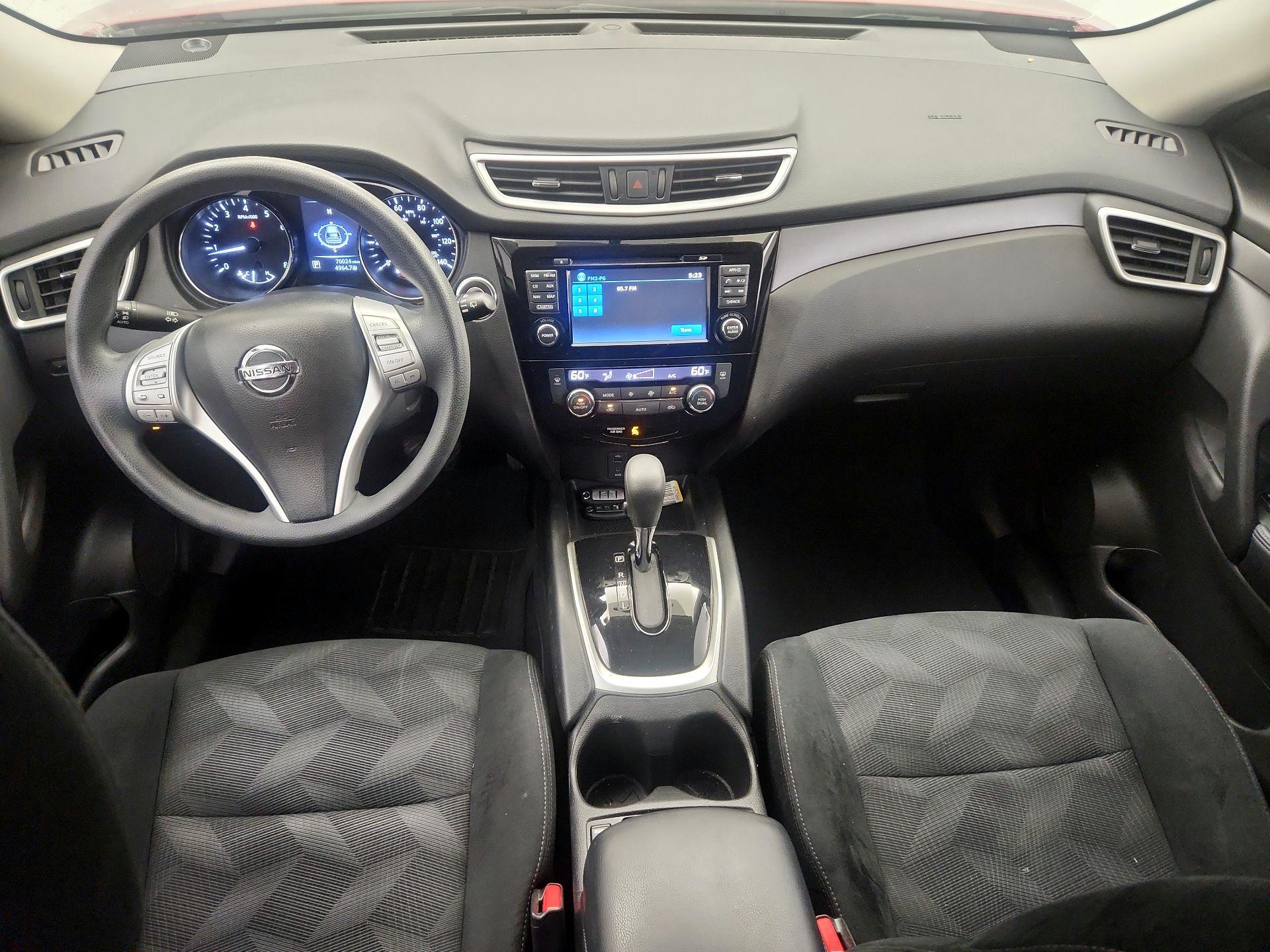 Thumbnail: 2016 Nissan Rogue - 9