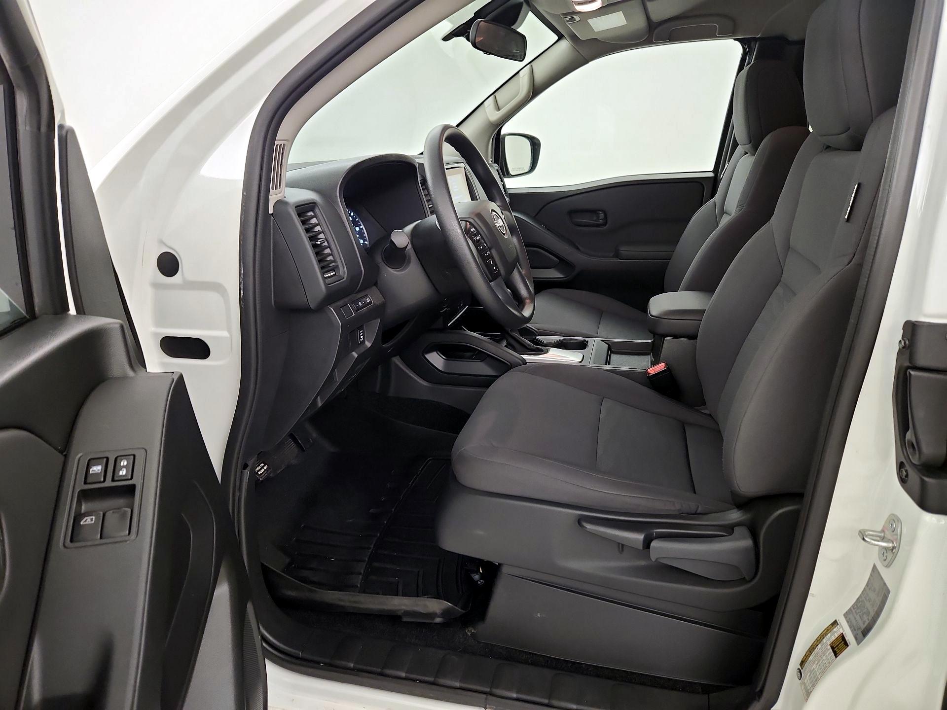 Thumbnail: 2024 Nissan Frontier - 11