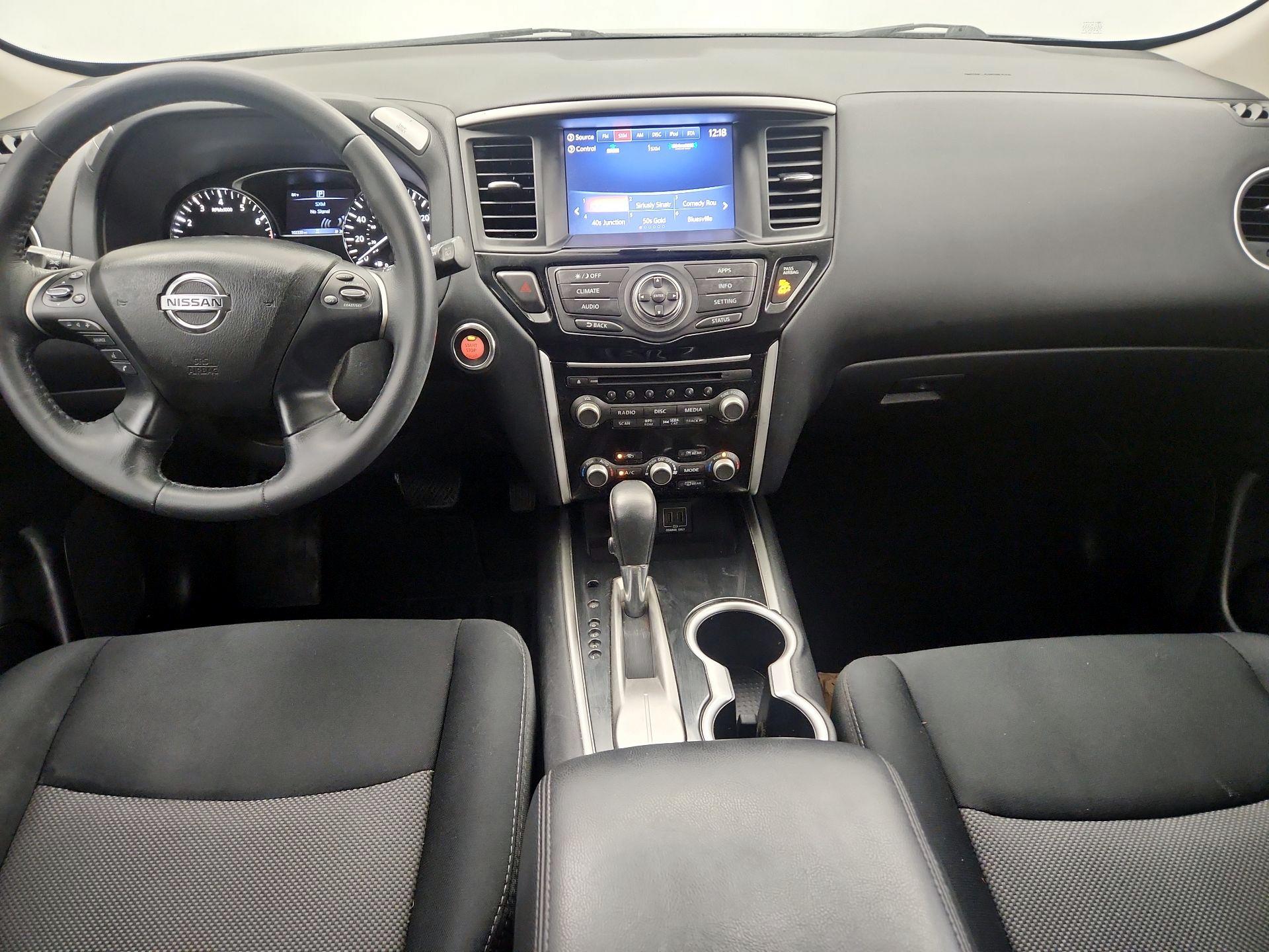 Thumbnail: 2018 Nissan Pathfinder - 9