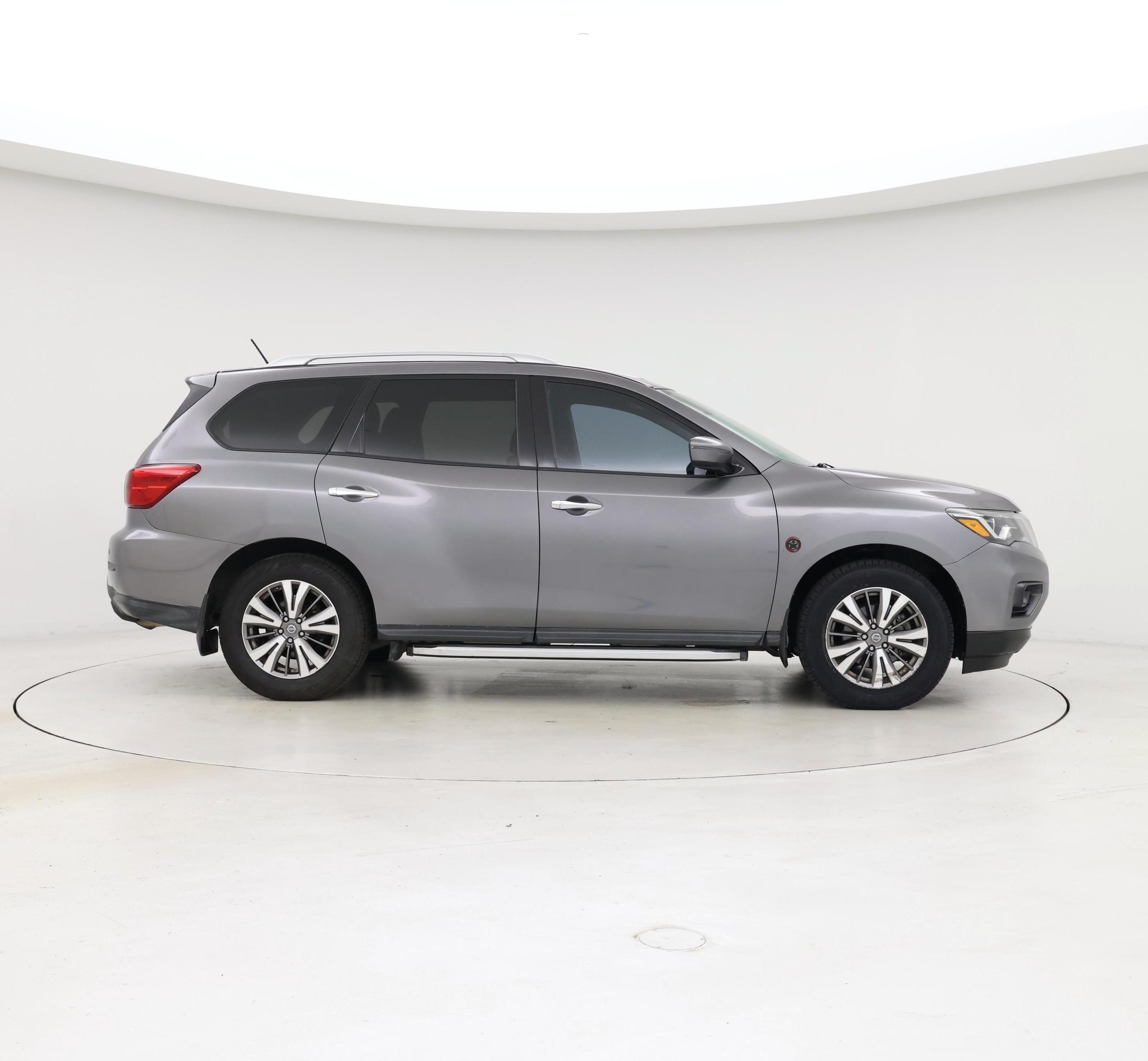 Thumbnail: 2018 Nissan Pathfinder - 7