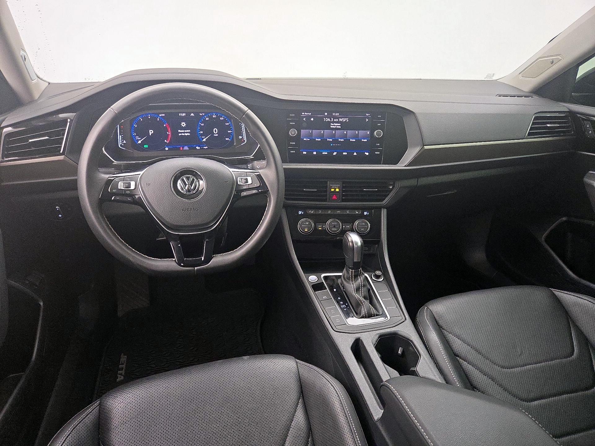 Thumbnail: 2021 Volkswagen Jetta - 9