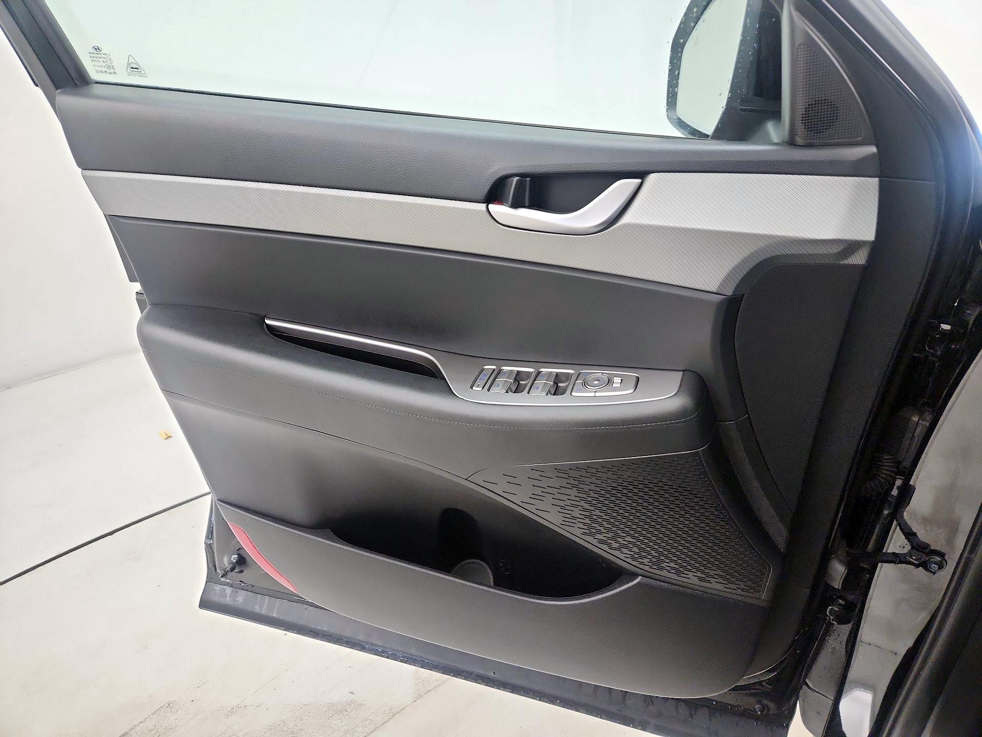 Thumbnail: 2023 Hyundai Palisade - 12