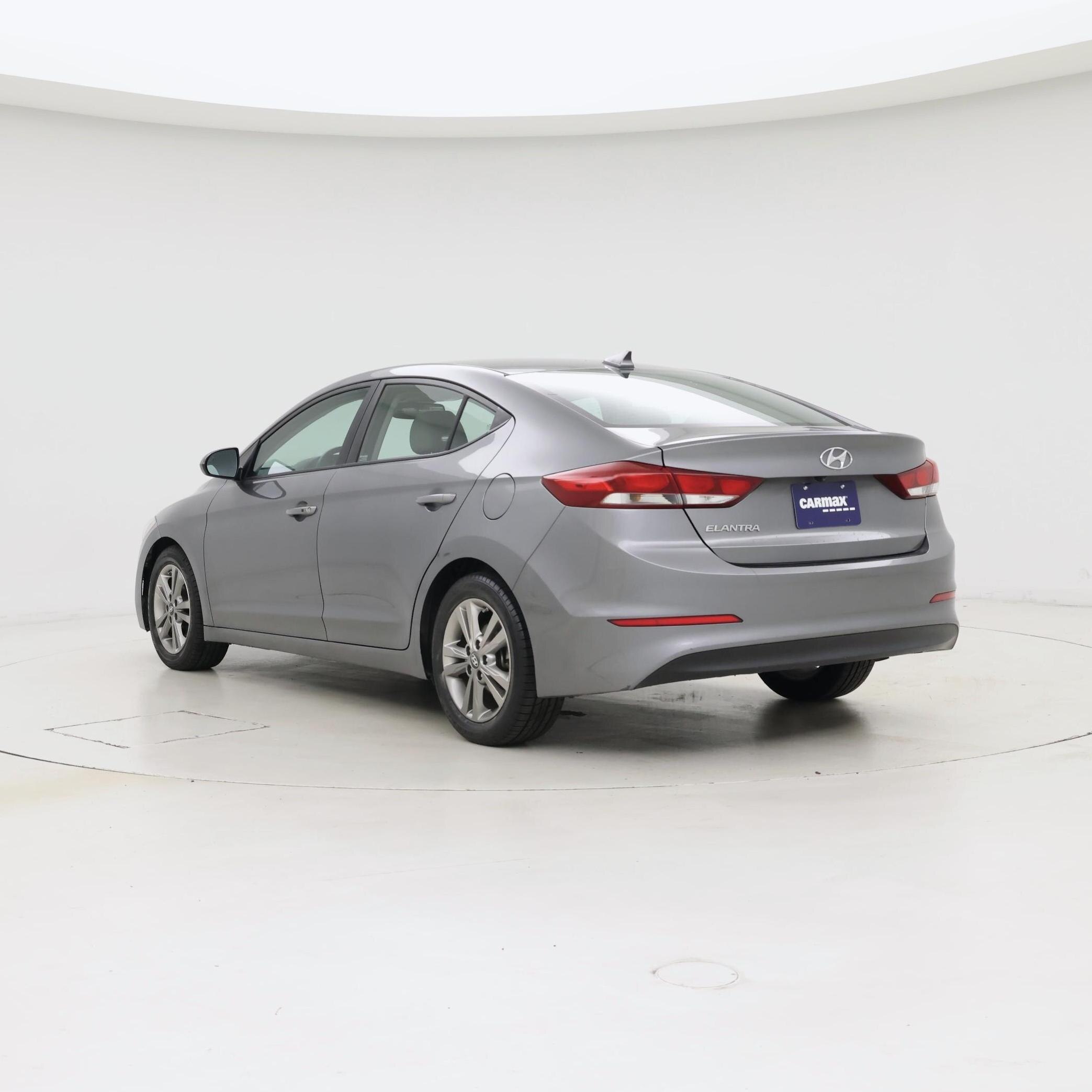 Thumbnail: 2018 Hyundai Elantra - 2