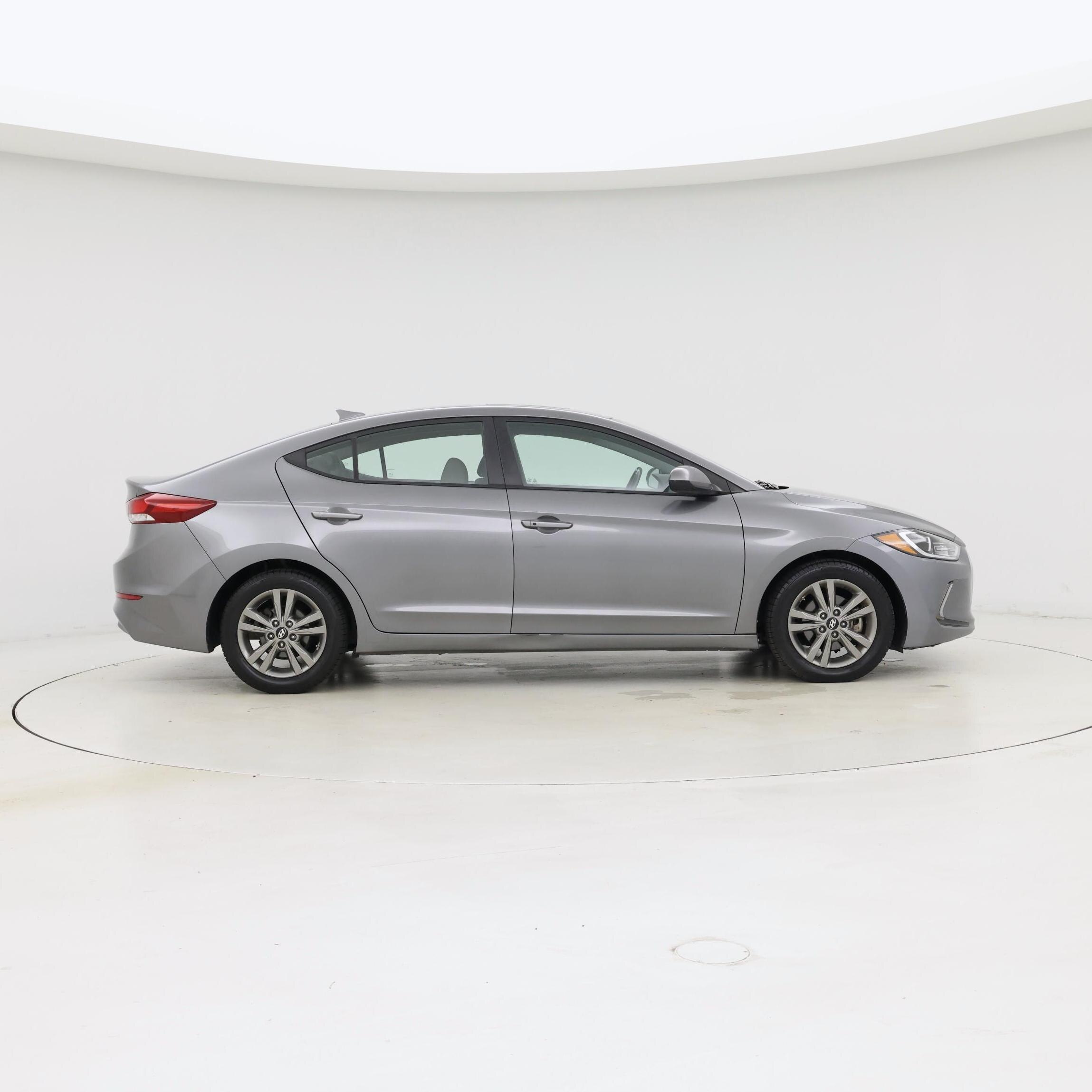 Thumbnail: 2018 Hyundai Elantra - 7