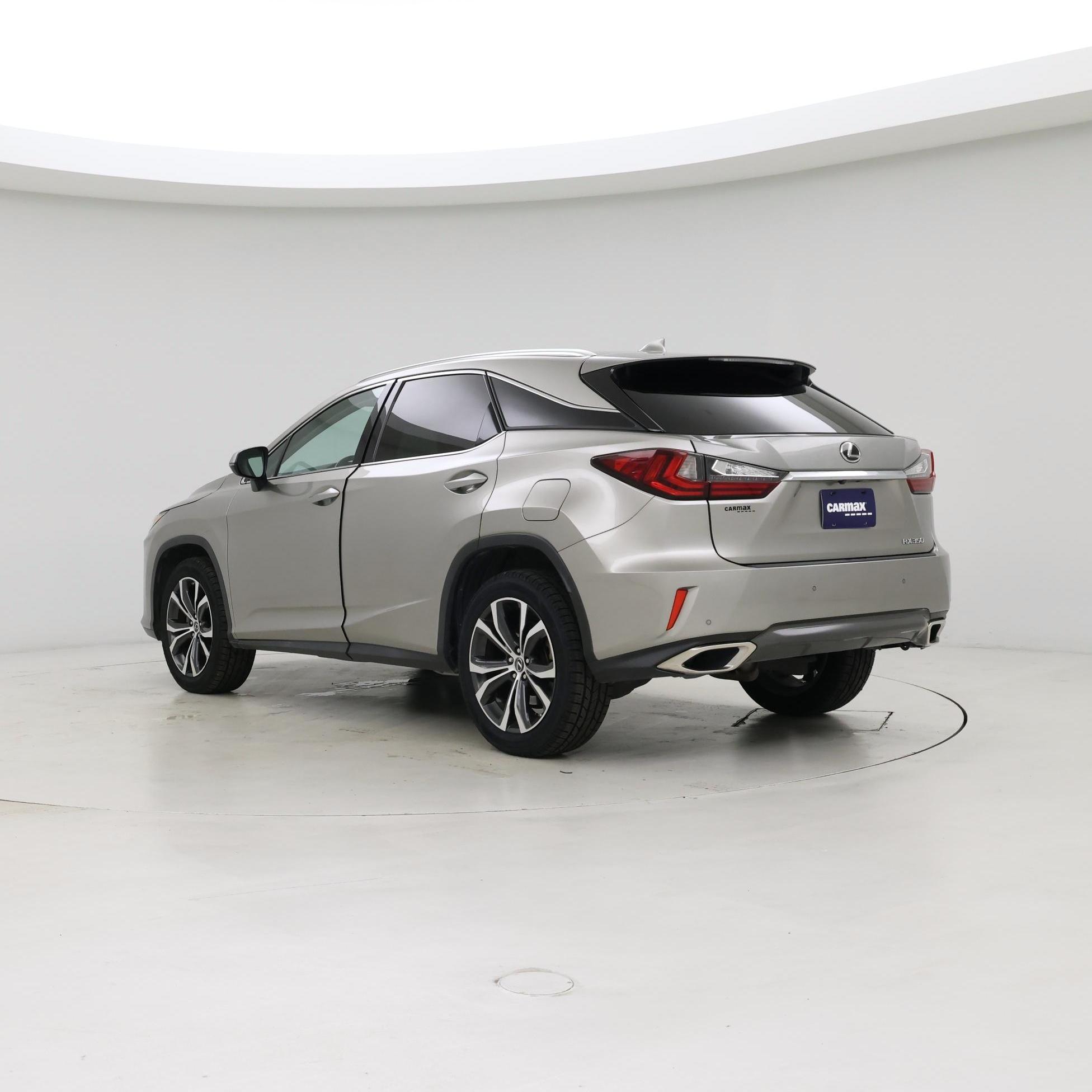 Thumbnail: 2019 Lexus RX - 2