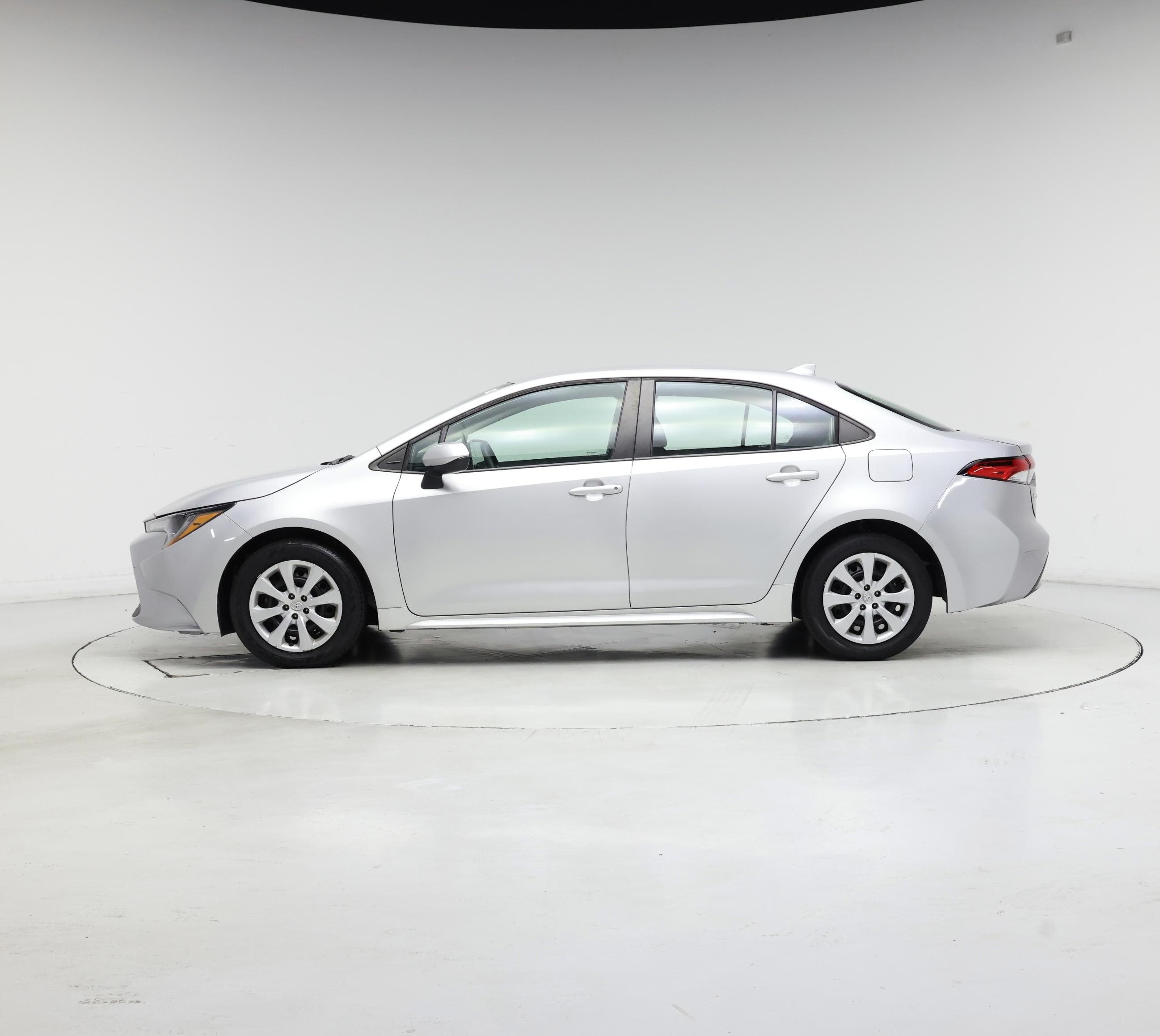 Thumbnail: 2022 Toyota Corolla - 3