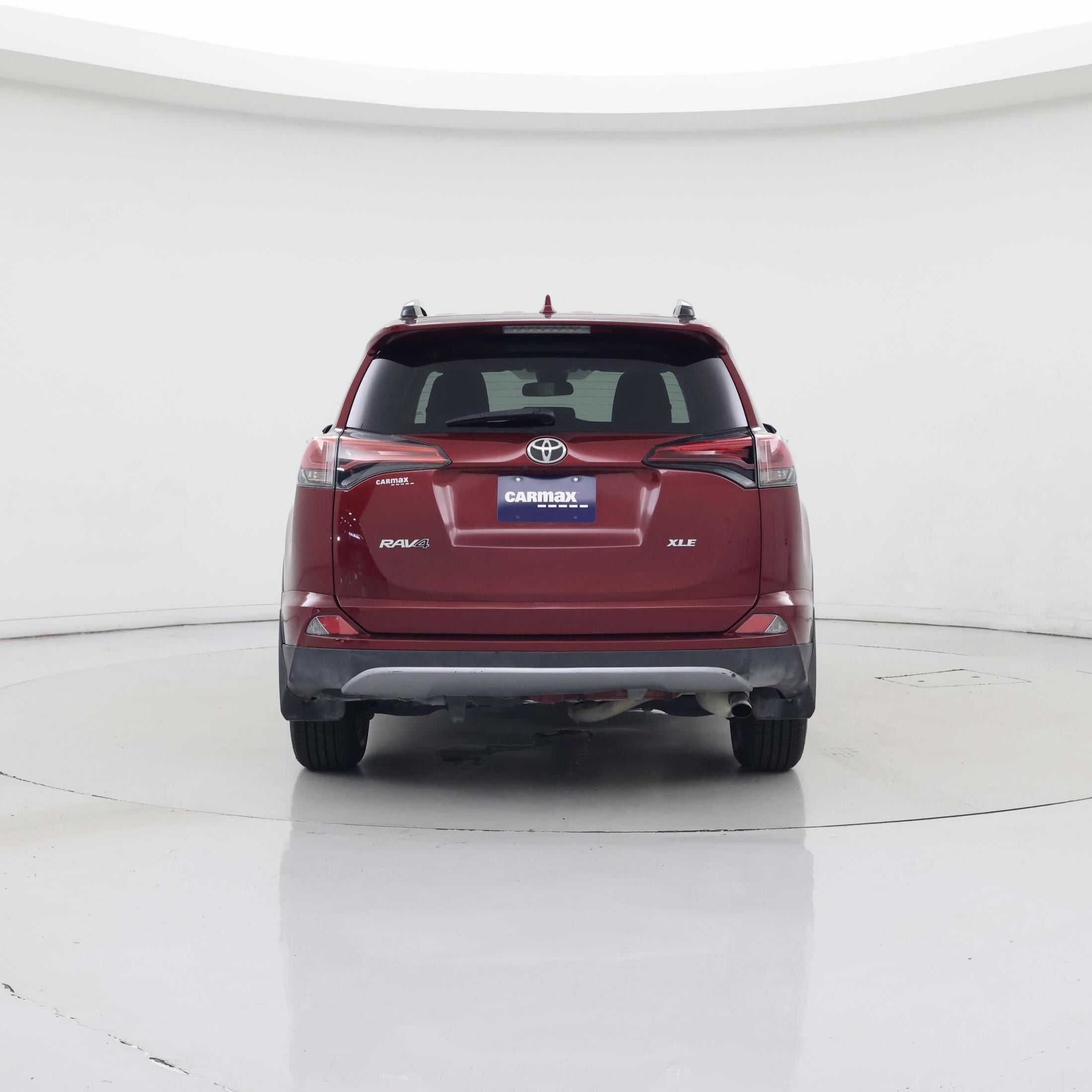 Thumbnail: 2018 Toyota RAV4 - 6