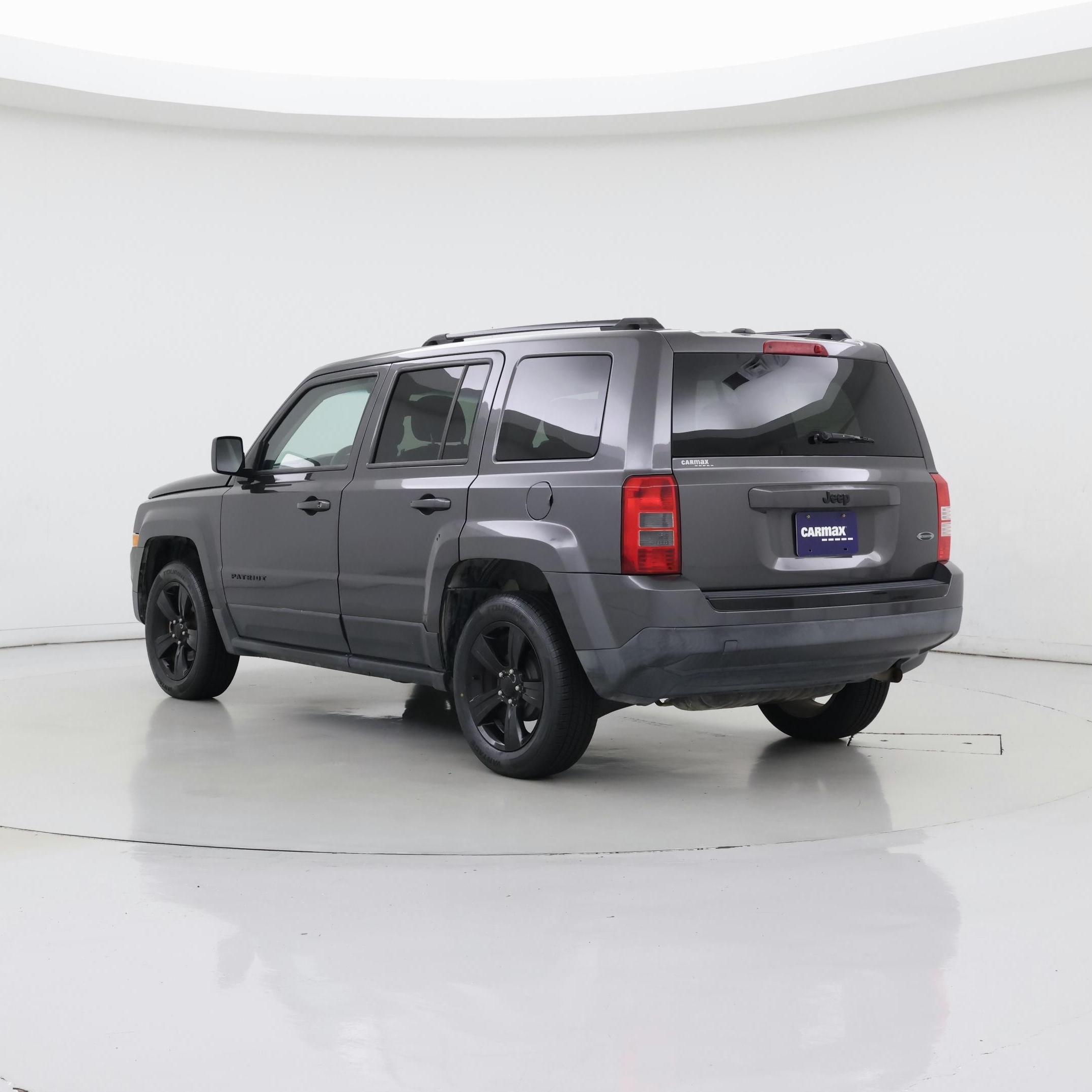 Thumbnail: 2015 Jeep Patriot - 2