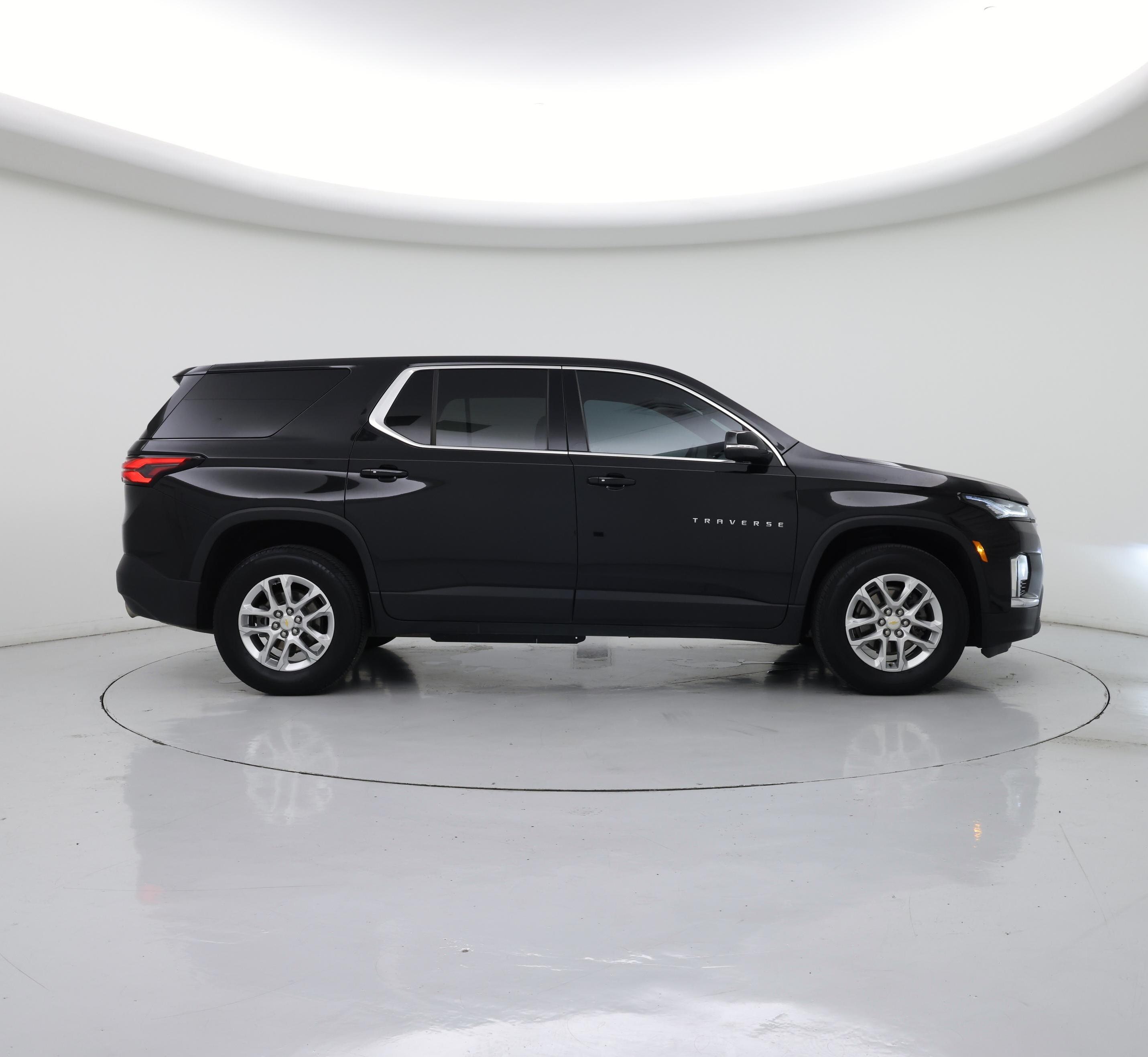 Thumbnail: 2023 Chevrolet Traverse - 7
