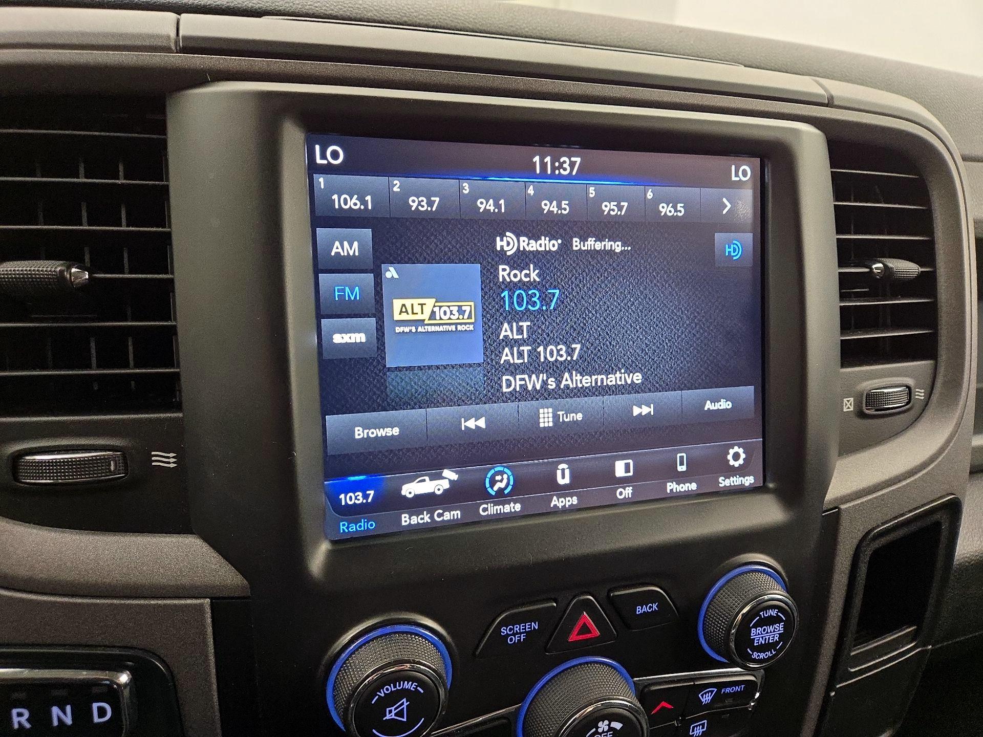 Thumbnail: 2019 RAM 1500 Classic - 15