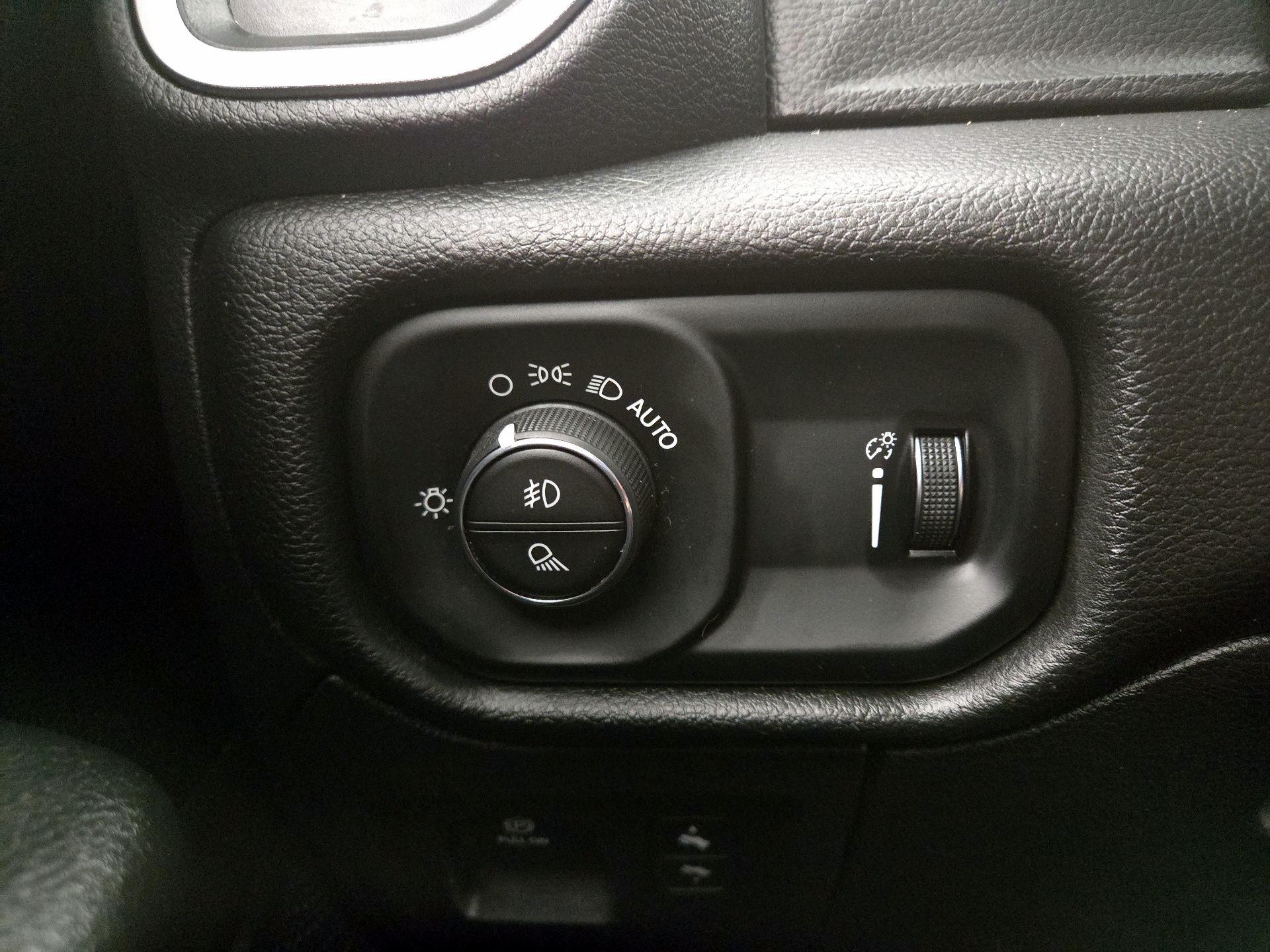 Thumbnail: 2023 RAM 1500 - 13