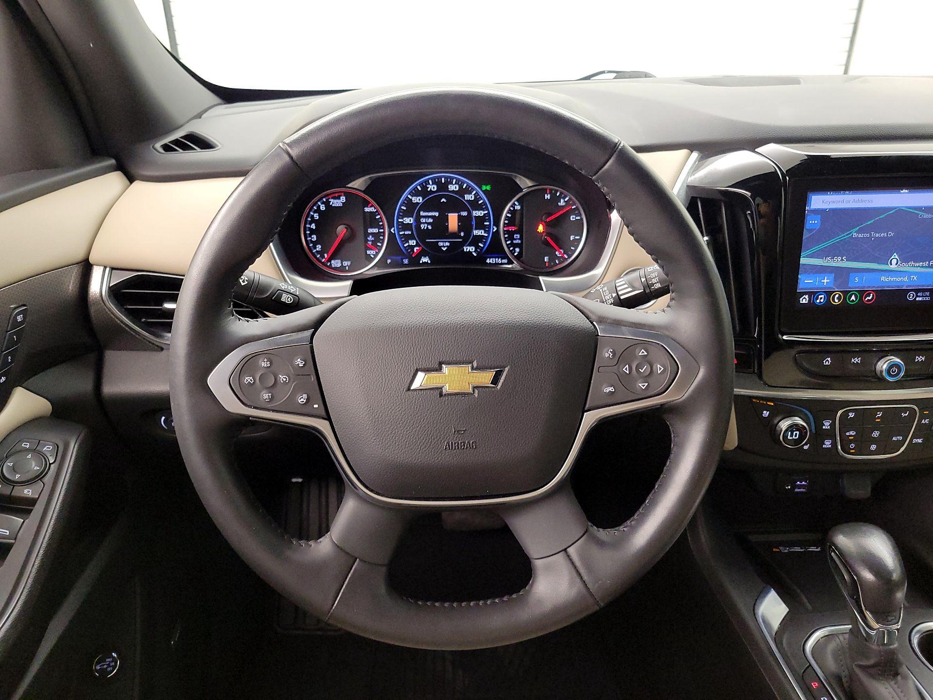 Thumbnail: 2022 Chevrolet Traverse - 10