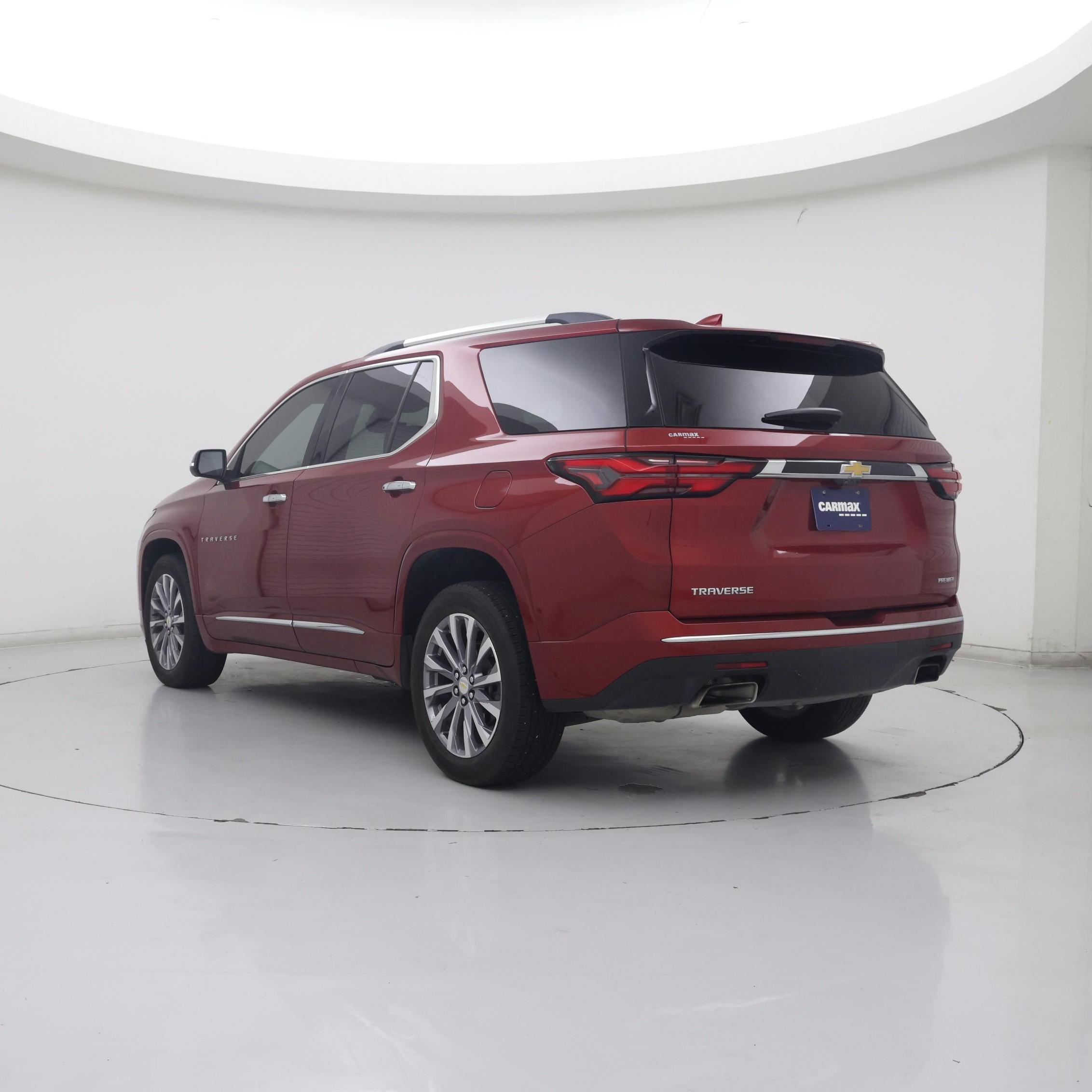 Thumbnail: 2022 Chevrolet Traverse - 2