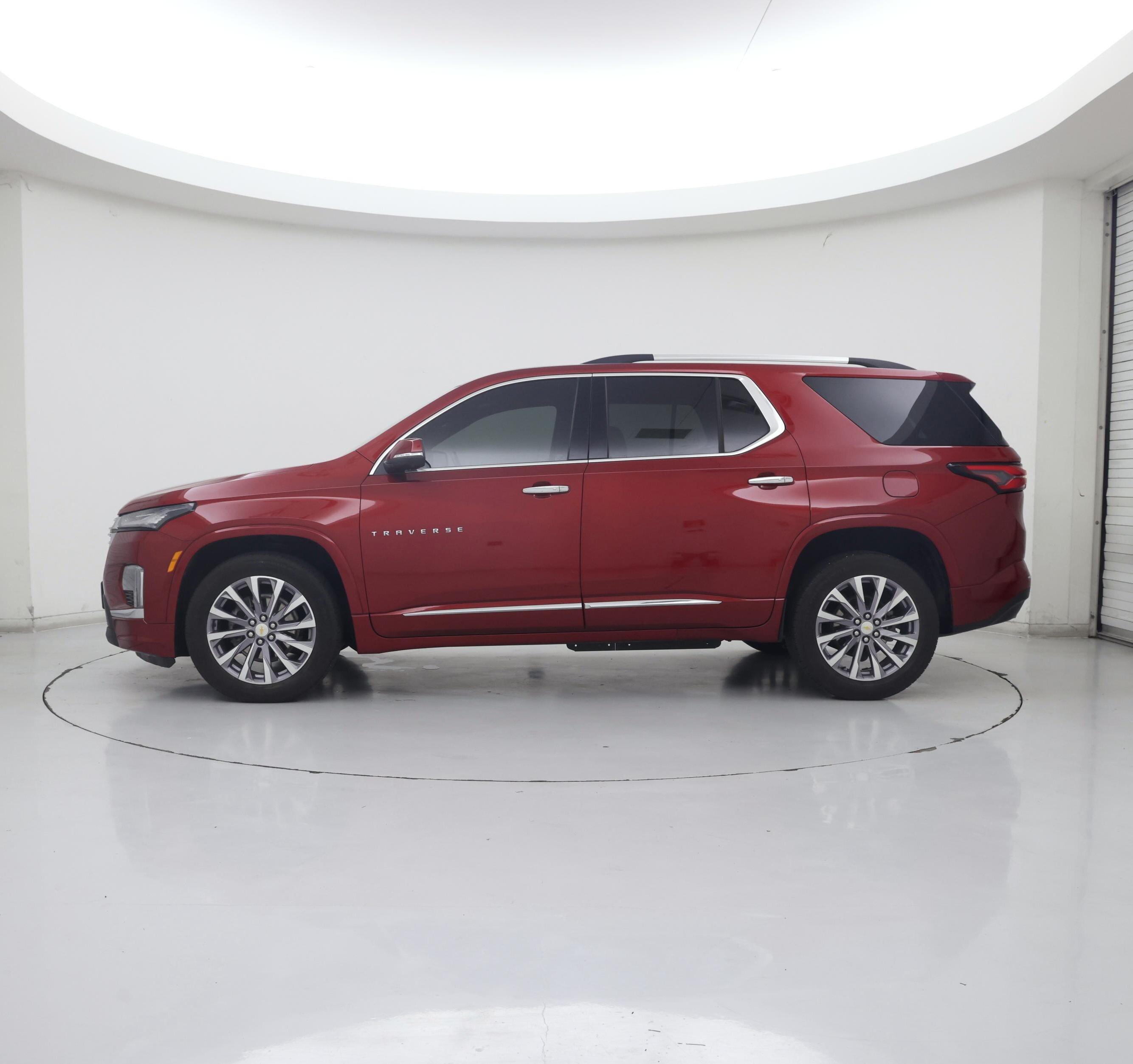 Thumbnail: 2022 Chevrolet Traverse - 3