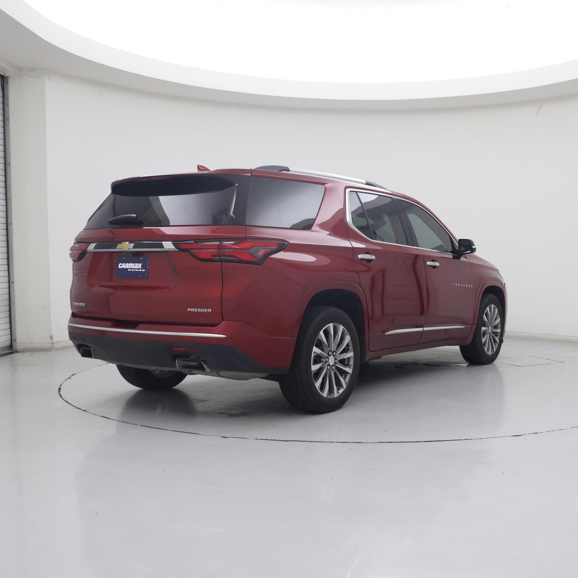 Thumbnail: 2022 Chevrolet Traverse - 8