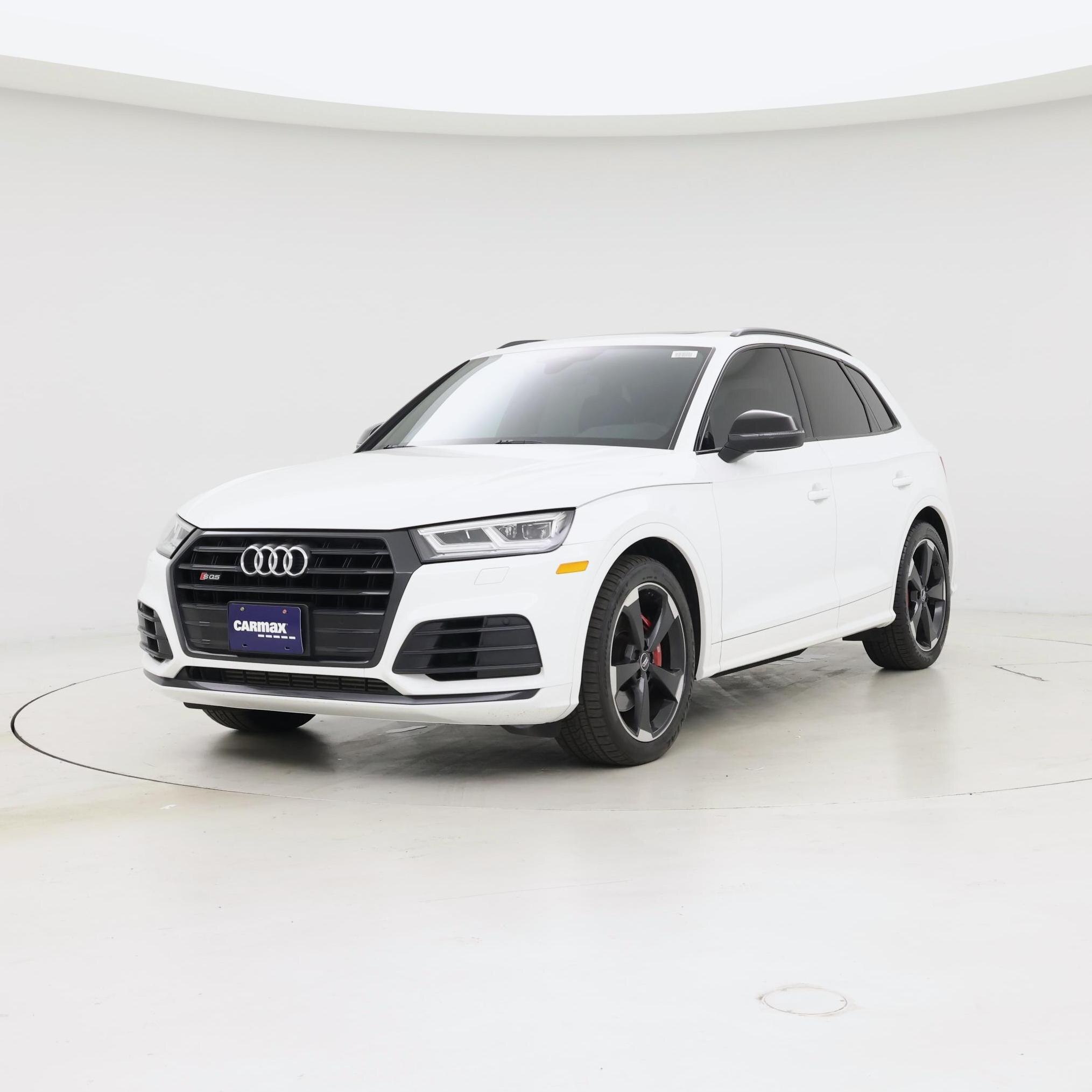 Thumbnail: 2019 Audi SQ5 - 4
