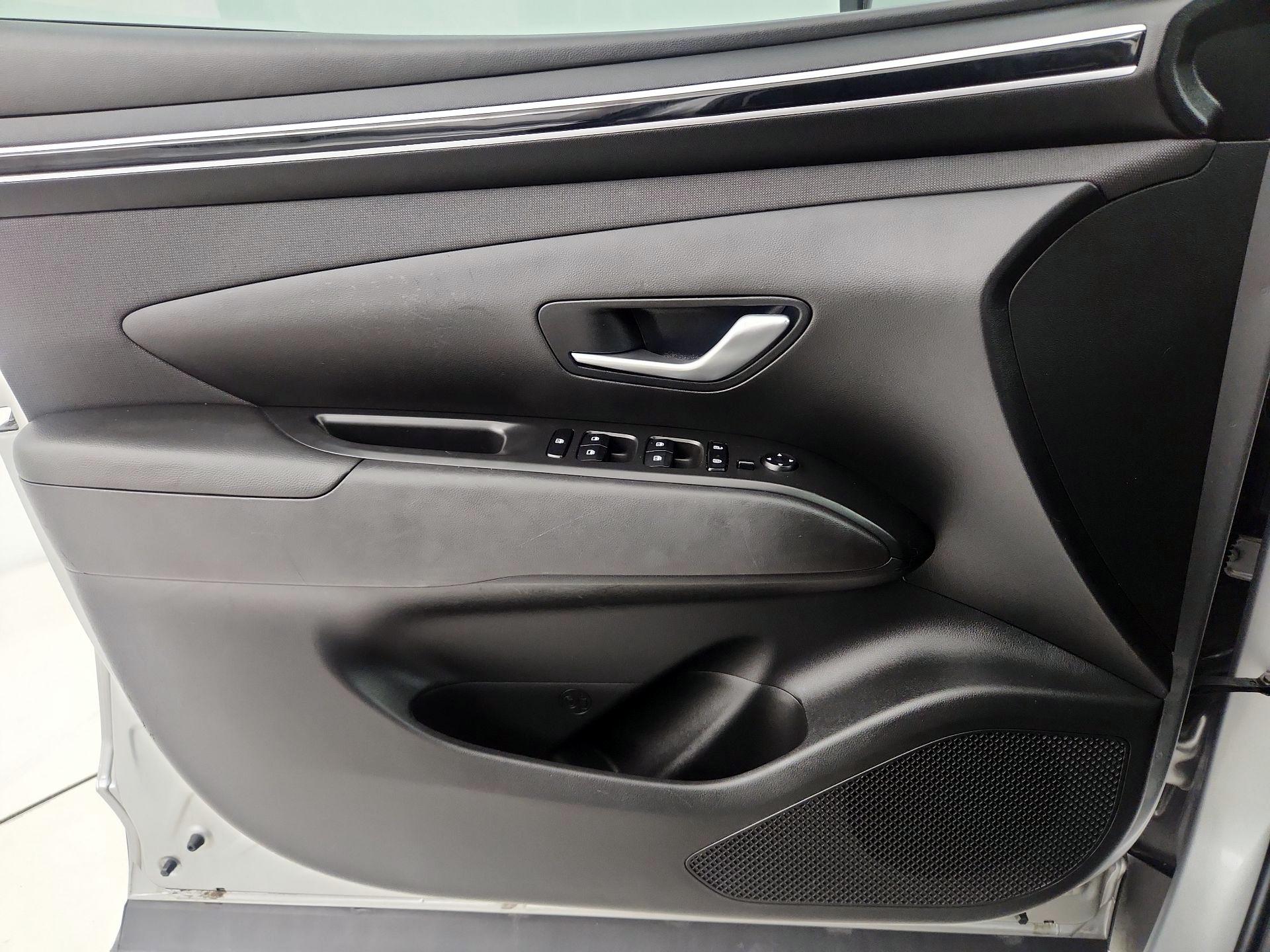 Thumbnail: 2023 Hyundai Tucson - 12