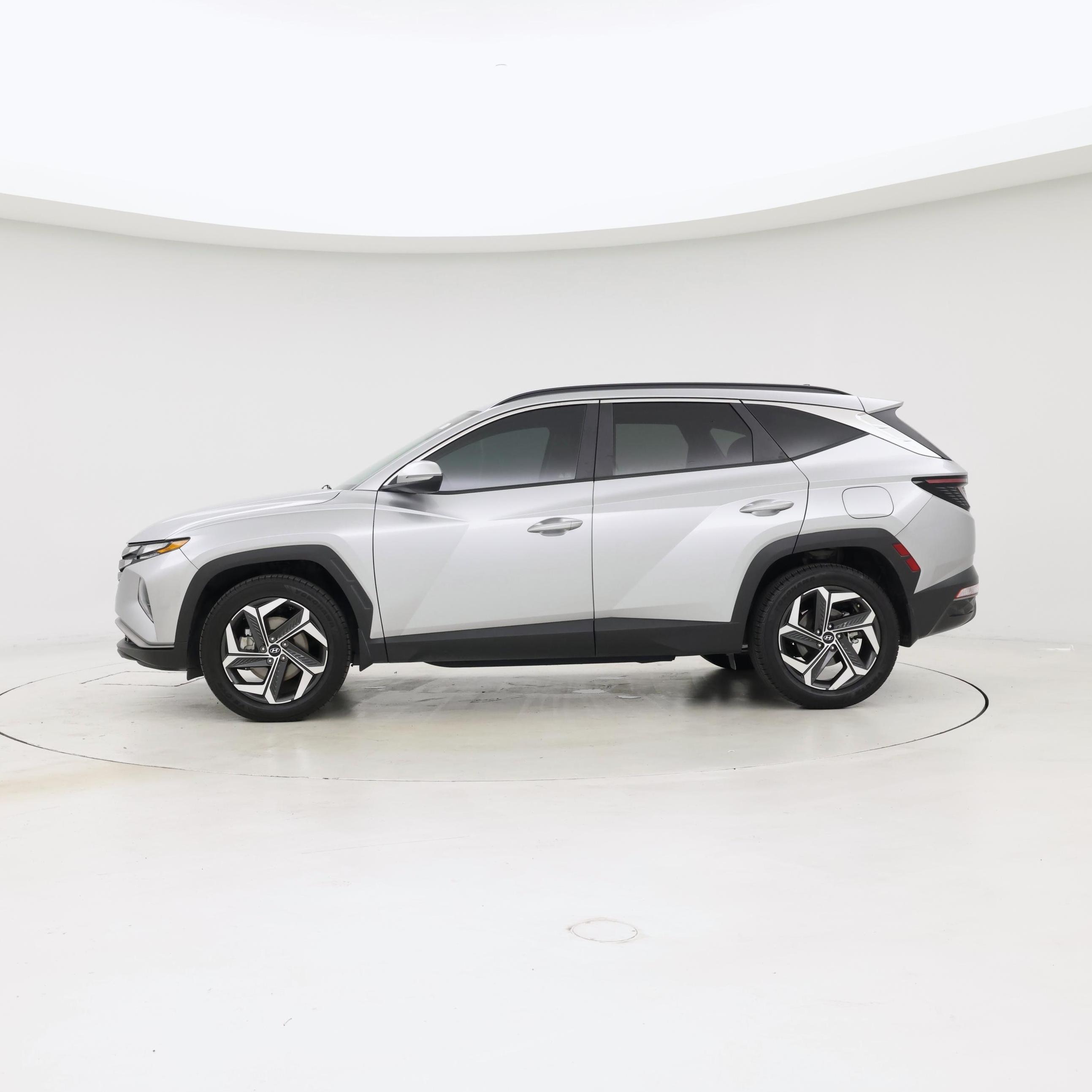 Thumbnail: 2023 Hyundai Tucson - 3
