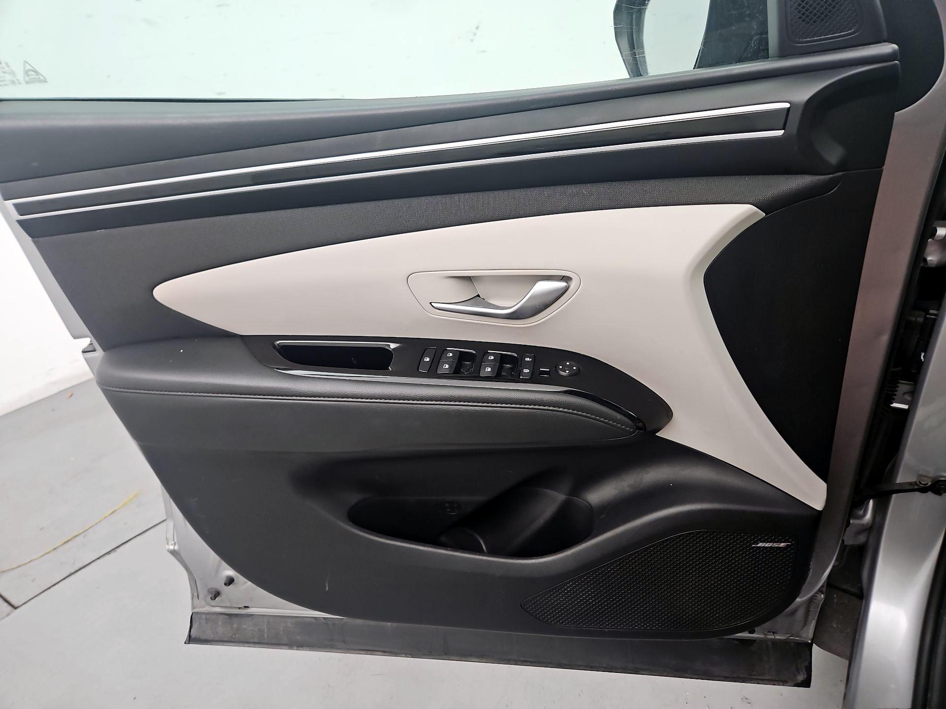 Thumbnail: 2022 Hyundai Tucson - 12