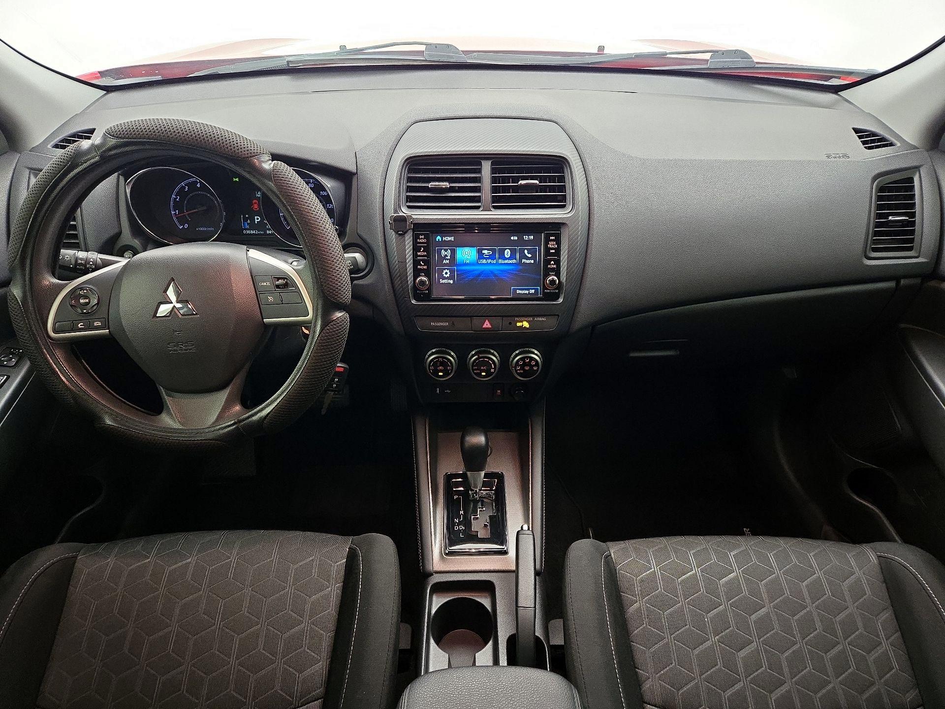 Thumbnail: 2022 Mitsubishi Outlander Sport - 9