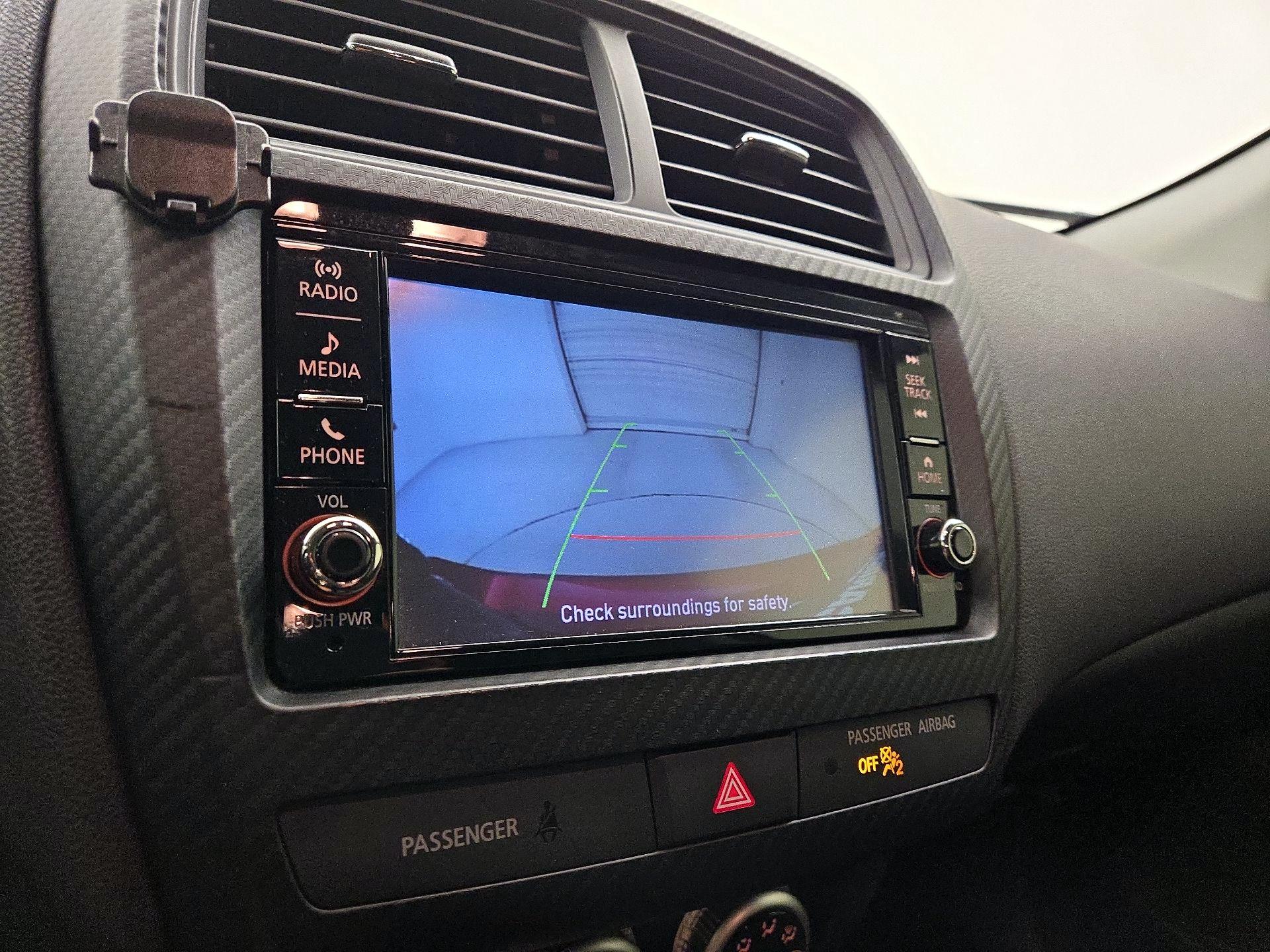 Thumbnail: 2022 Mitsubishi Outlander Sport - 14