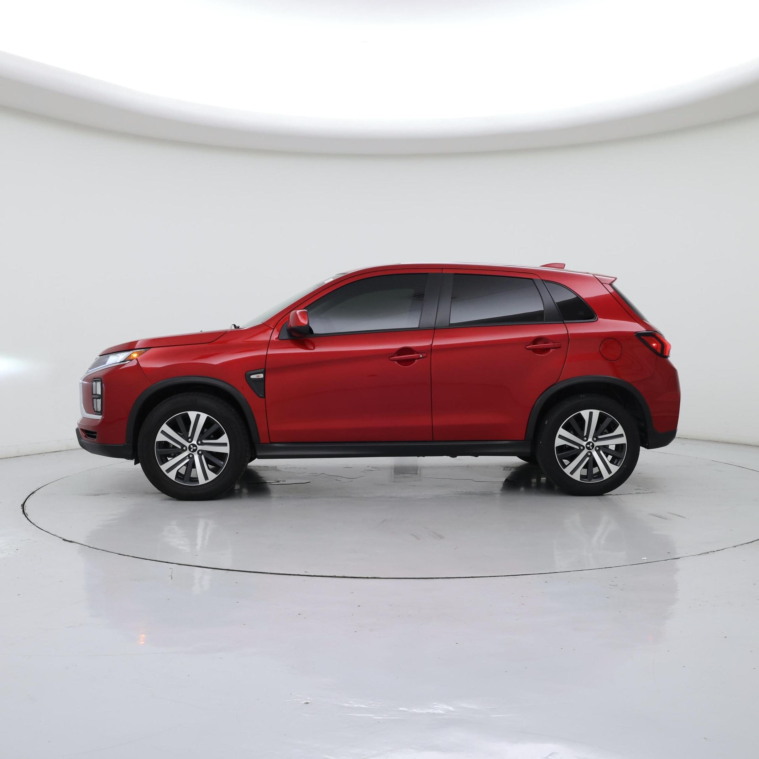 Thumbnail: 2022 Mitsubishi Outlander Sport - 3