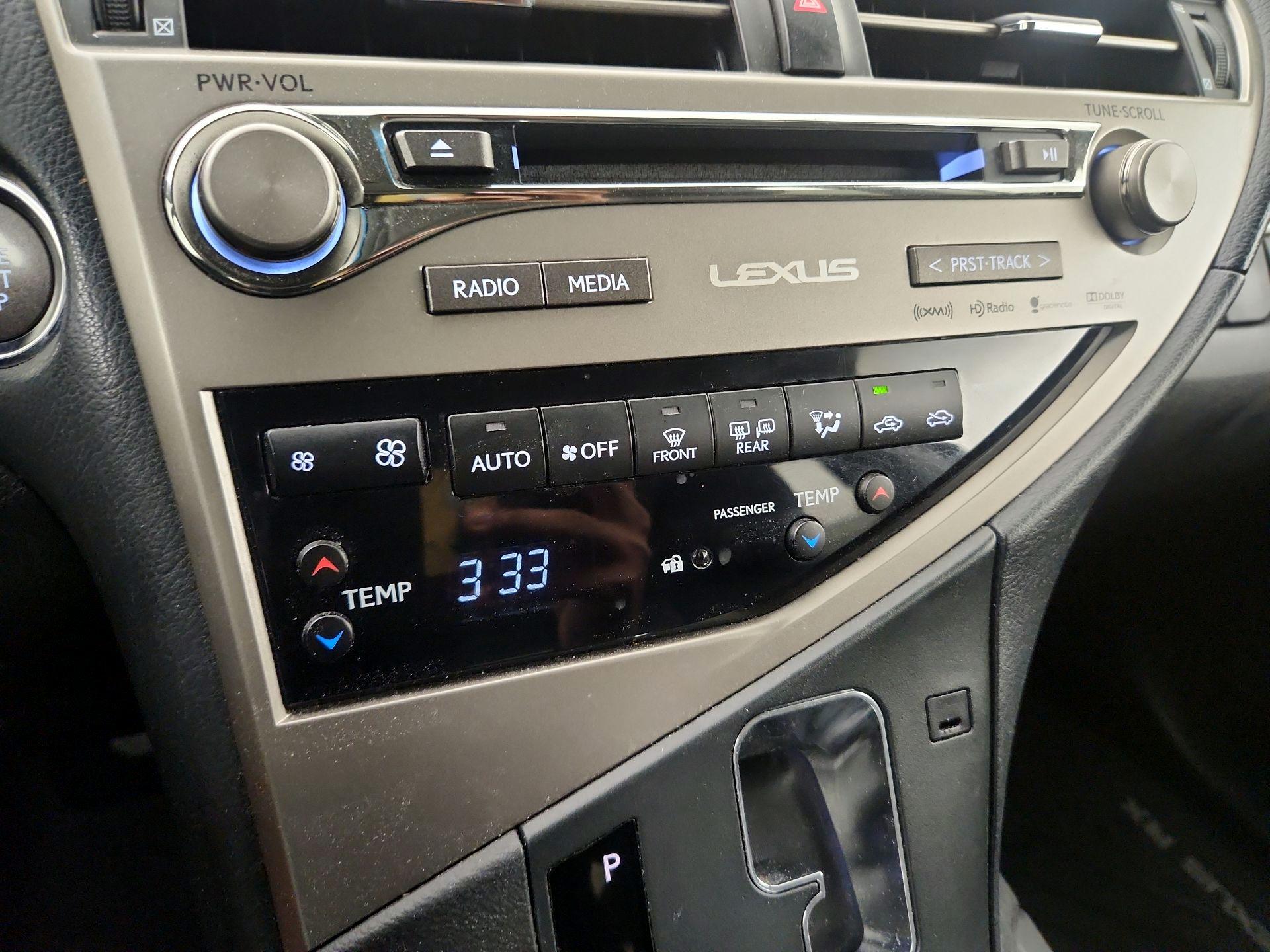 Thumbnail: 2015 Lexus RX - 17