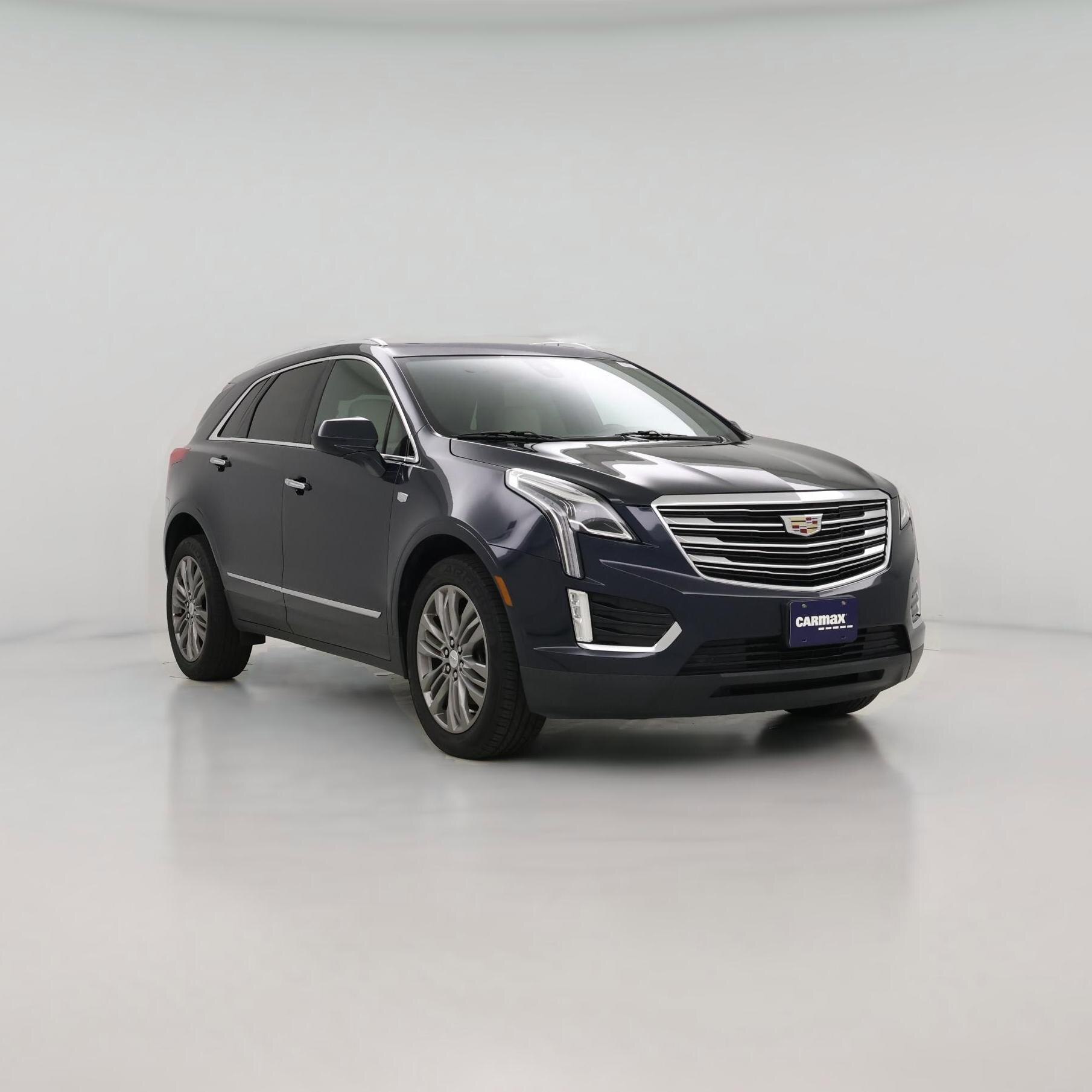 Thumbnail: 2017 Cadillac XT5 - 1