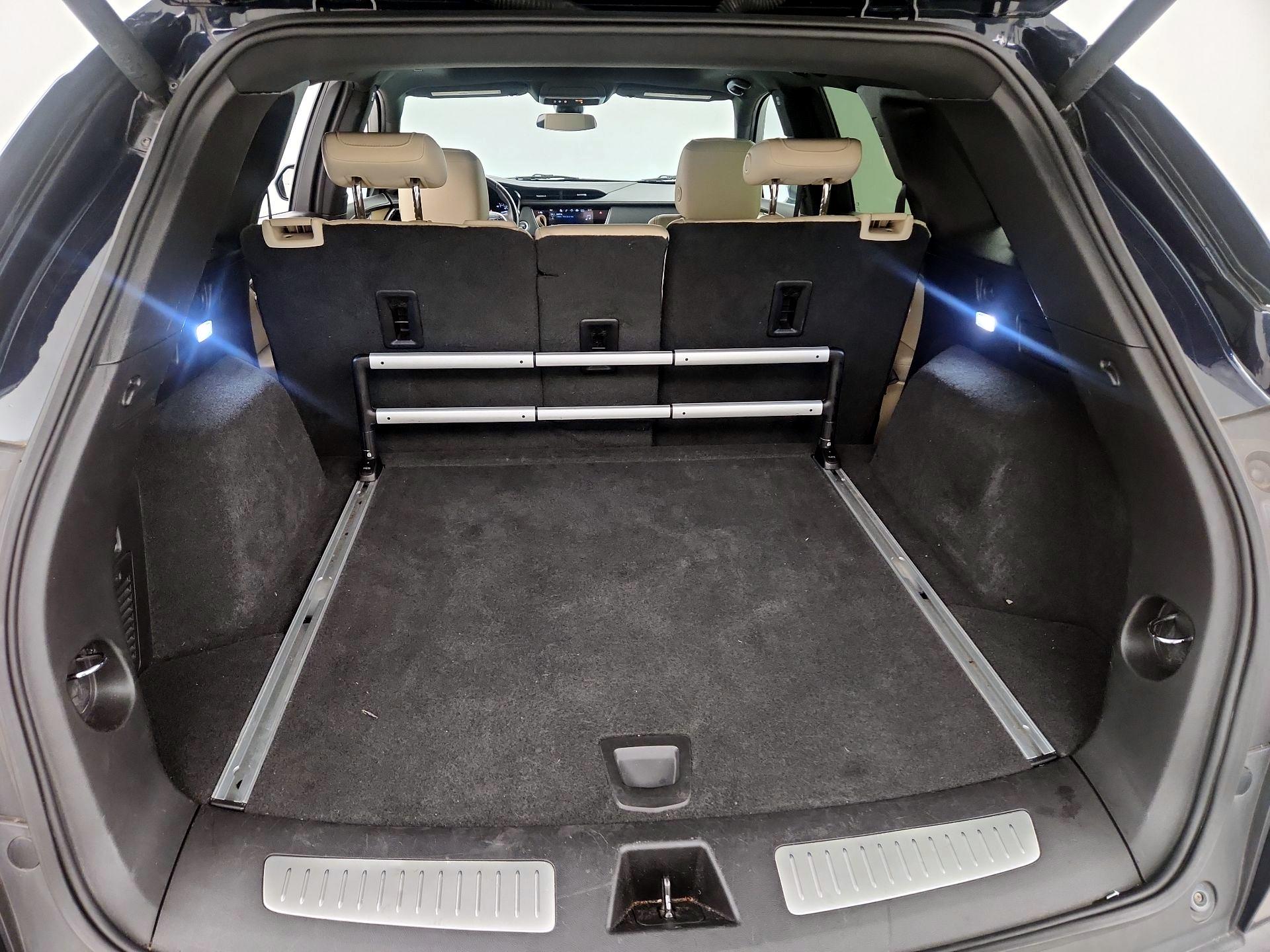 Thumbnail: 2017 Cadillac XT5 - 19