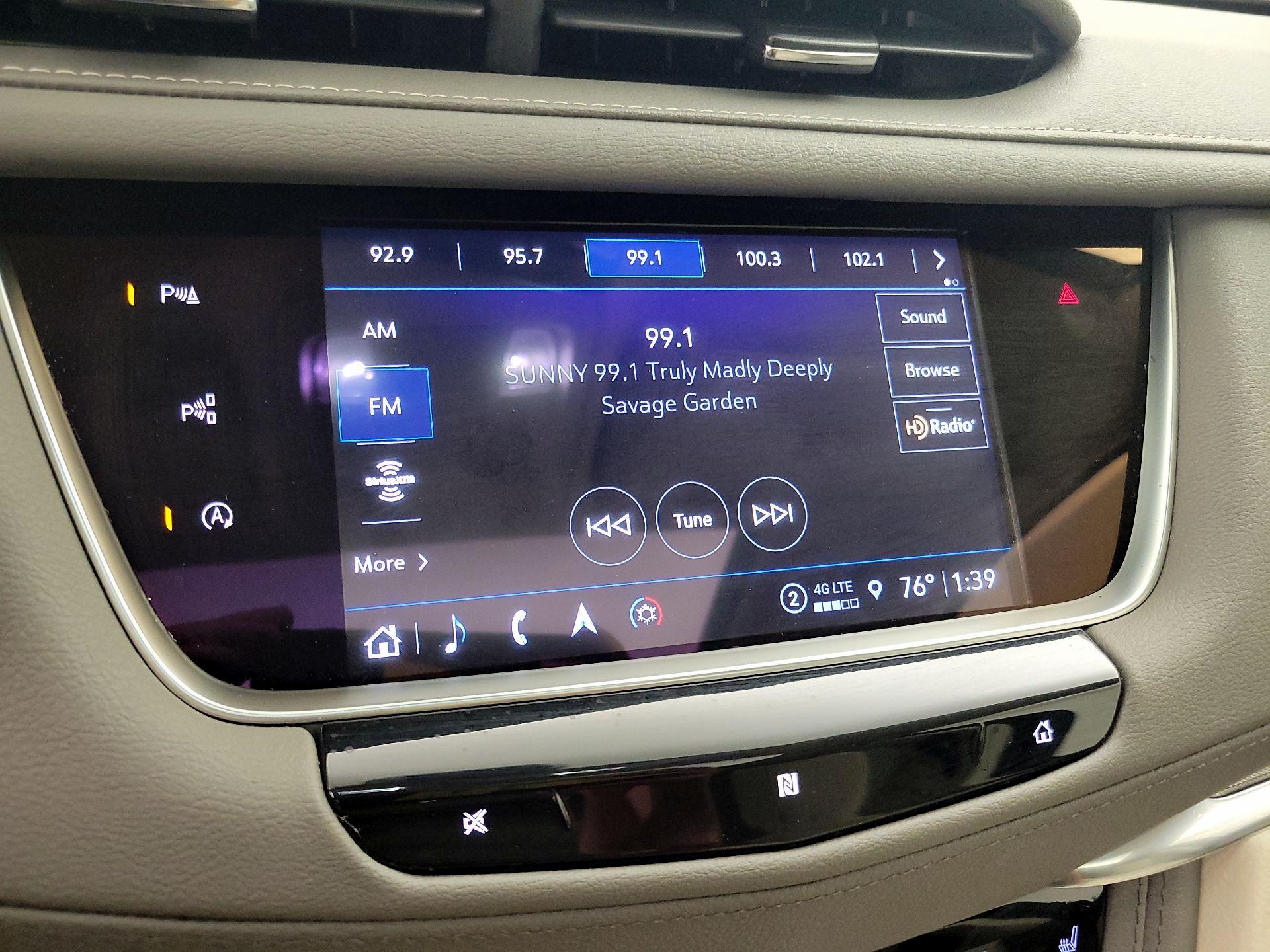 Thumbnail: 2021 Cadillac XT5 - 16