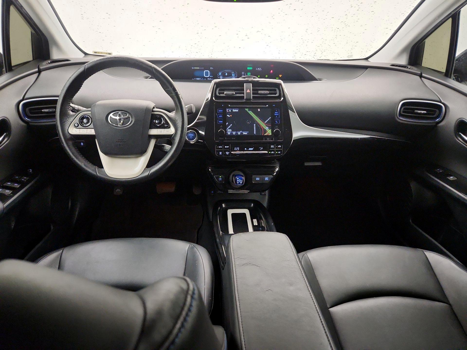 Thumbnail: 2016 Toyota Prius - 9
