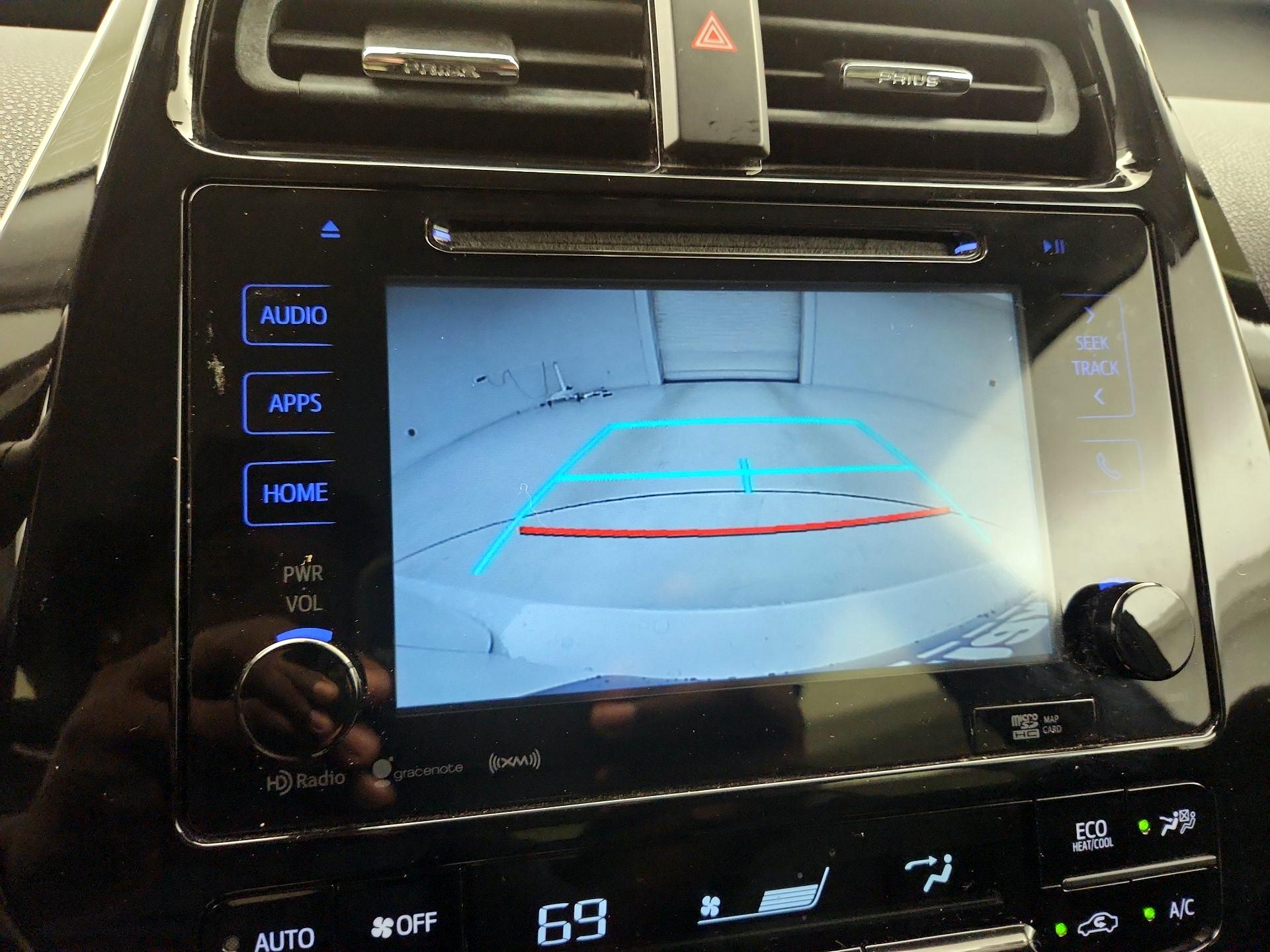 Thumbnail: 2016 Toyota Prius - 15