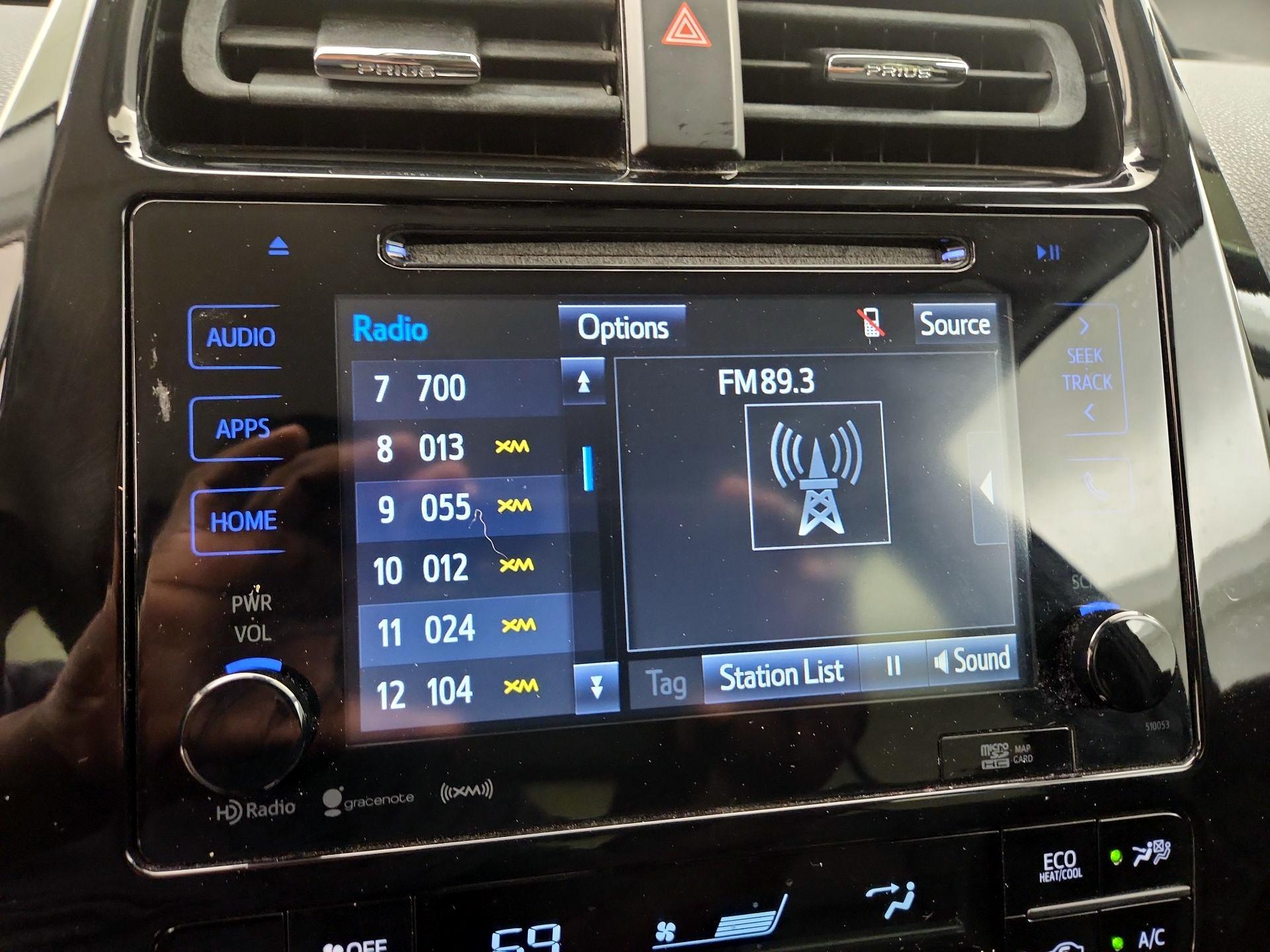 Thumbnail: 2016 Toyota Prius - 16