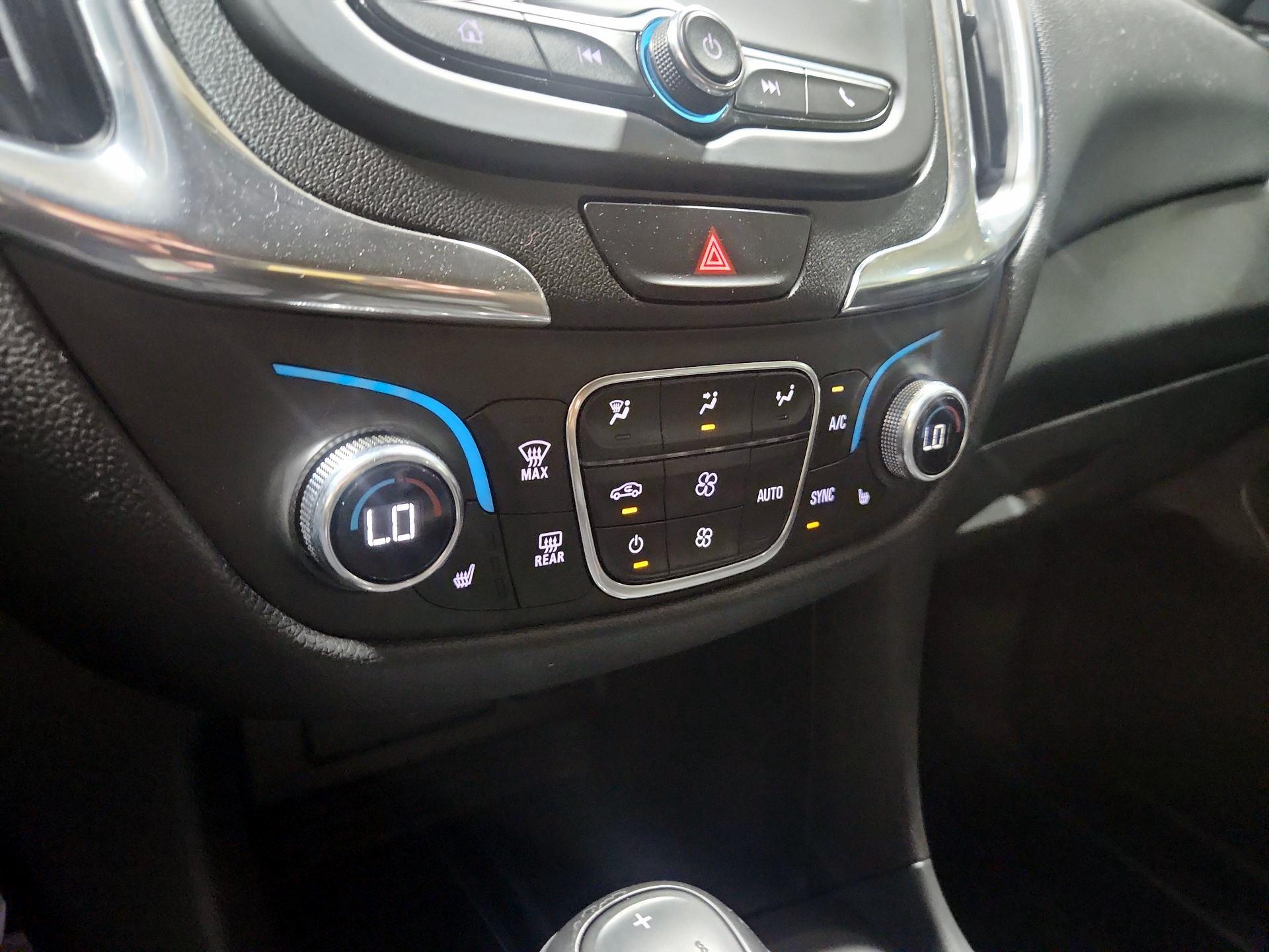 Thumbnail: 2020 Chevrolet Equinox - 16