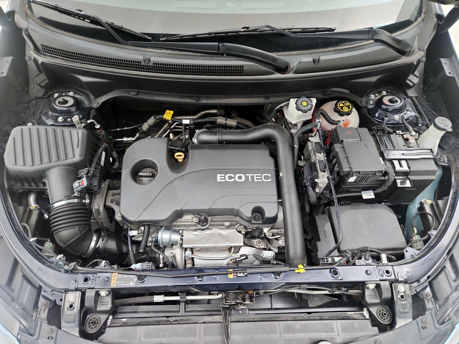 Thumbnail: 2020 Chevrolet Equinox - 20