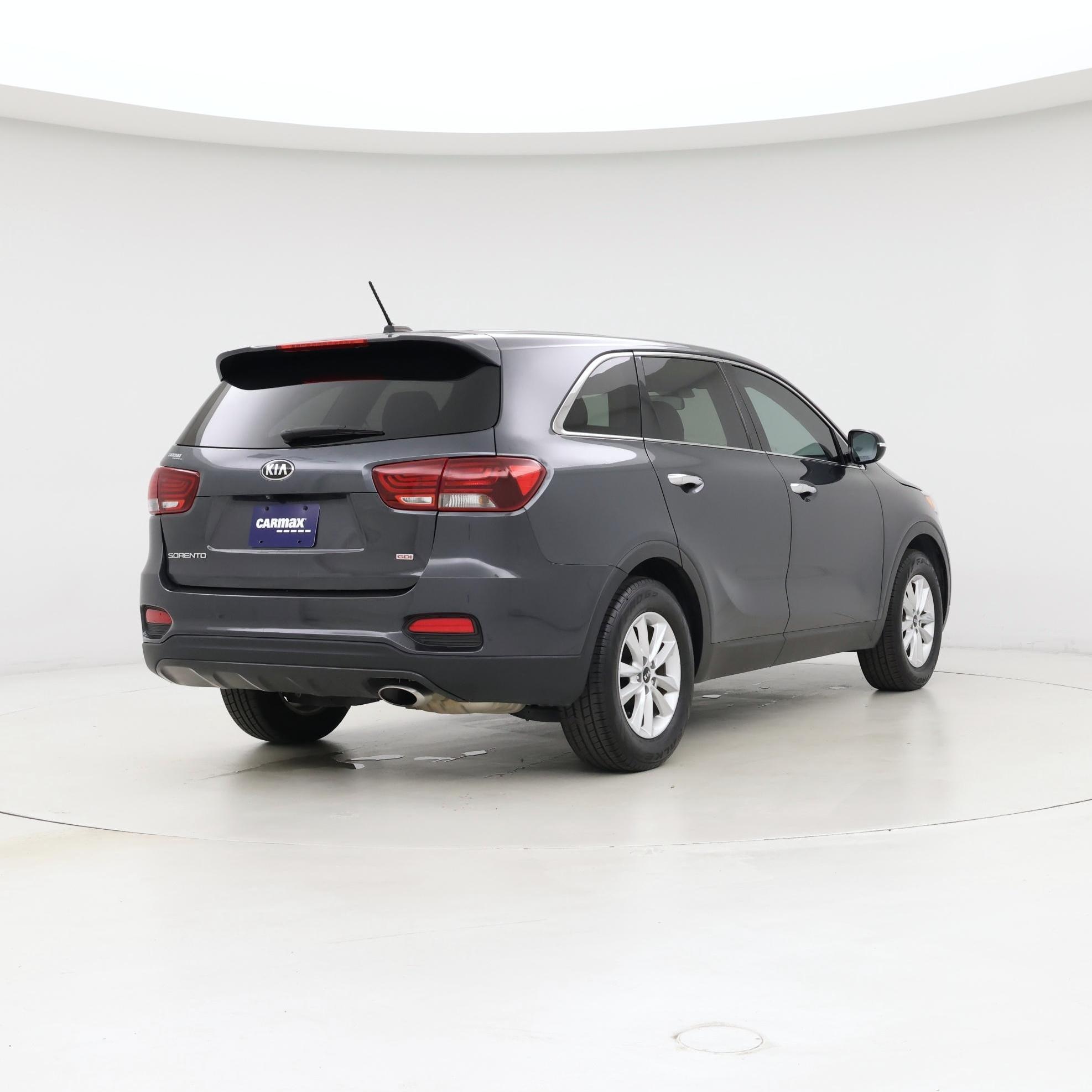 Thumbnail: 2020 Kia Sorento - 8