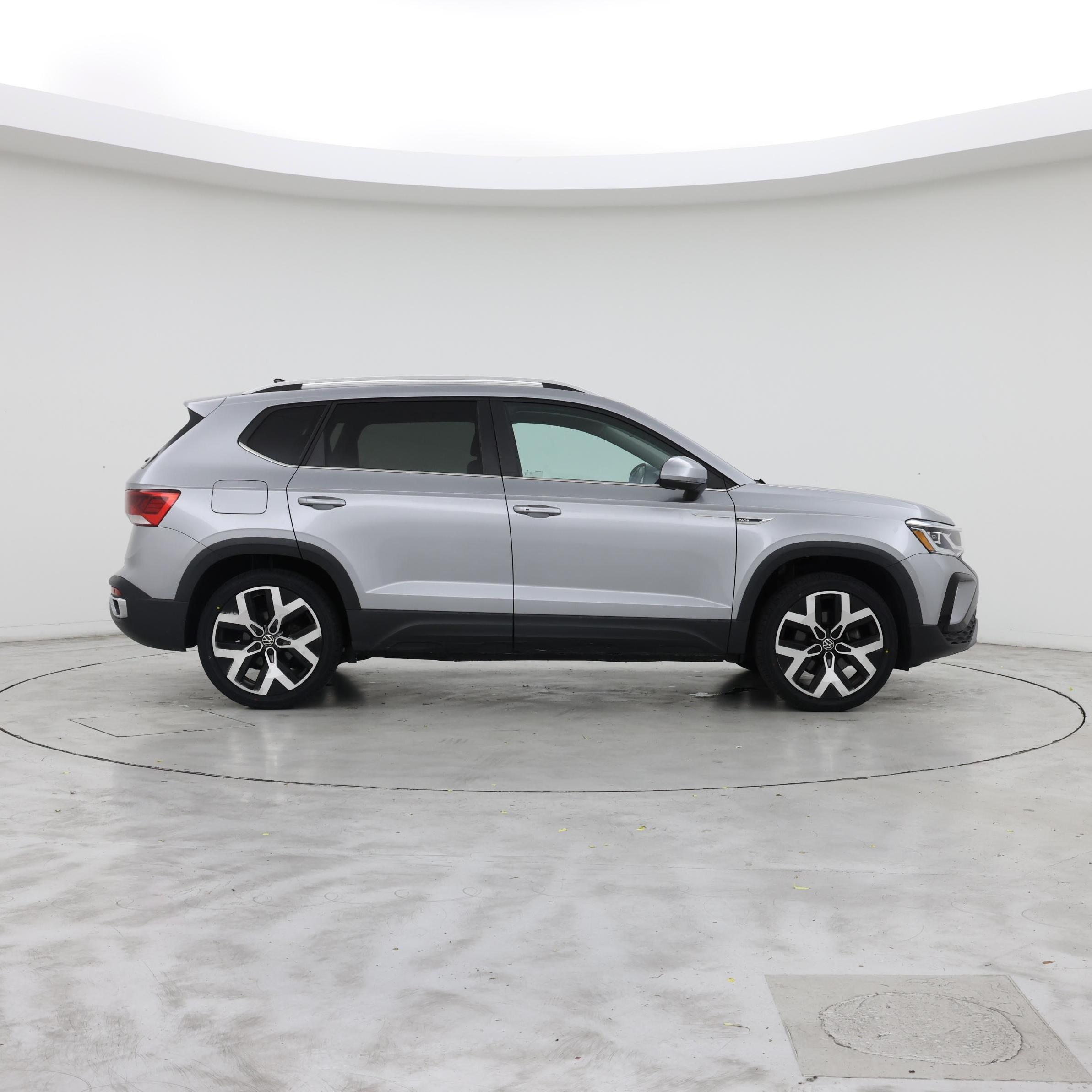 Thumbnail: 2022 Volkswagen Taos - 7