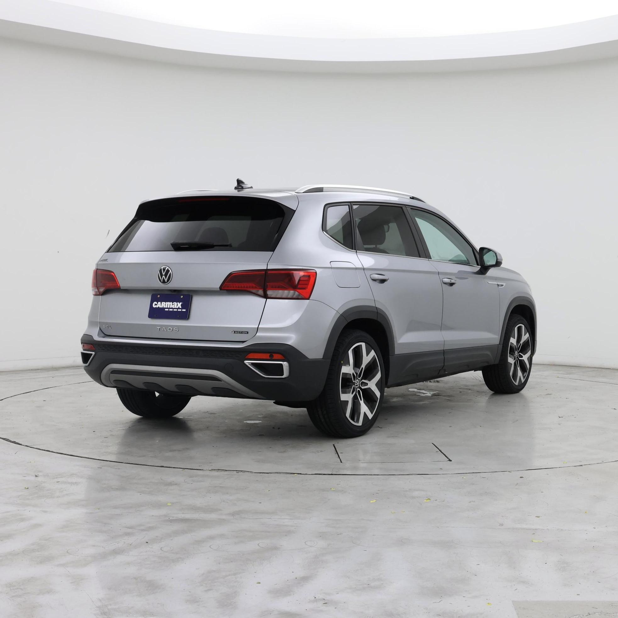 Thumbnail: 2022 Volkswagen Taos - 8