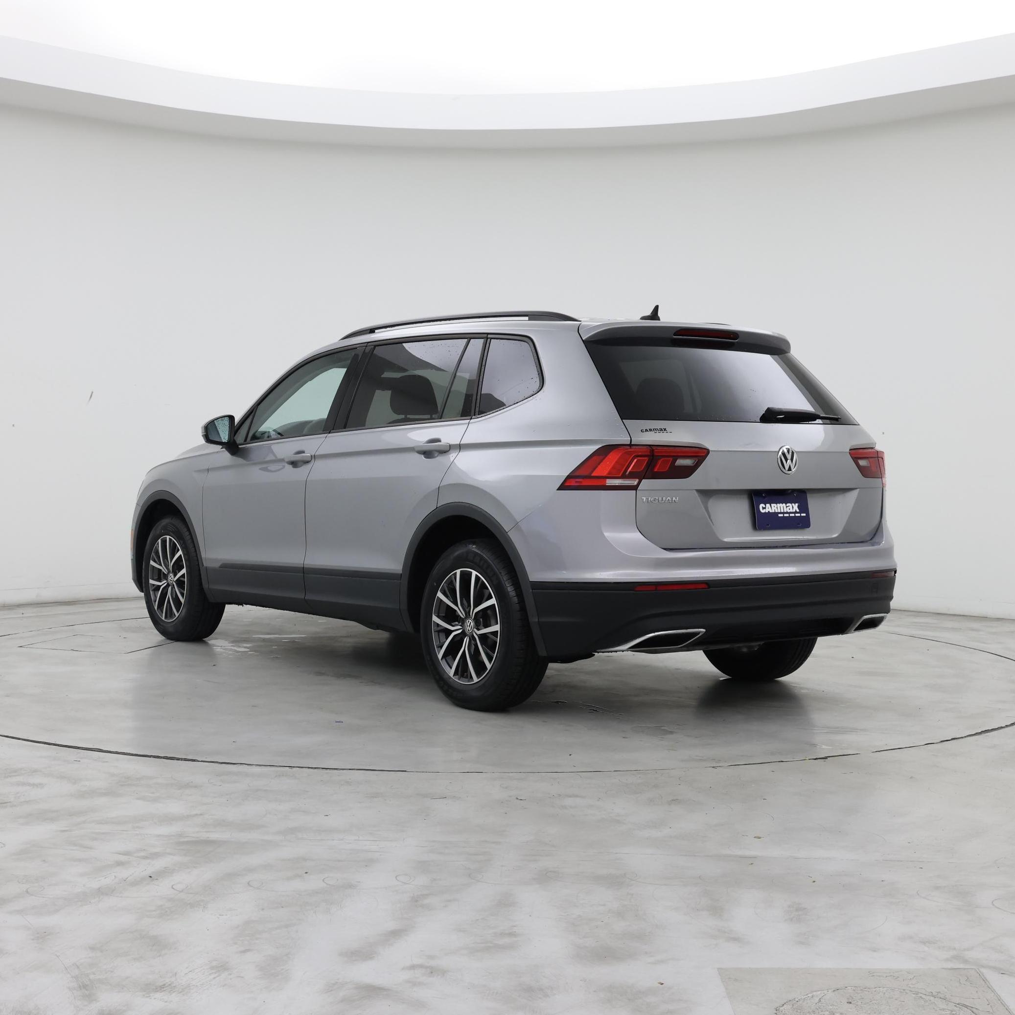 Thumbnail: 2021 Volkswagen Tiguan - 2