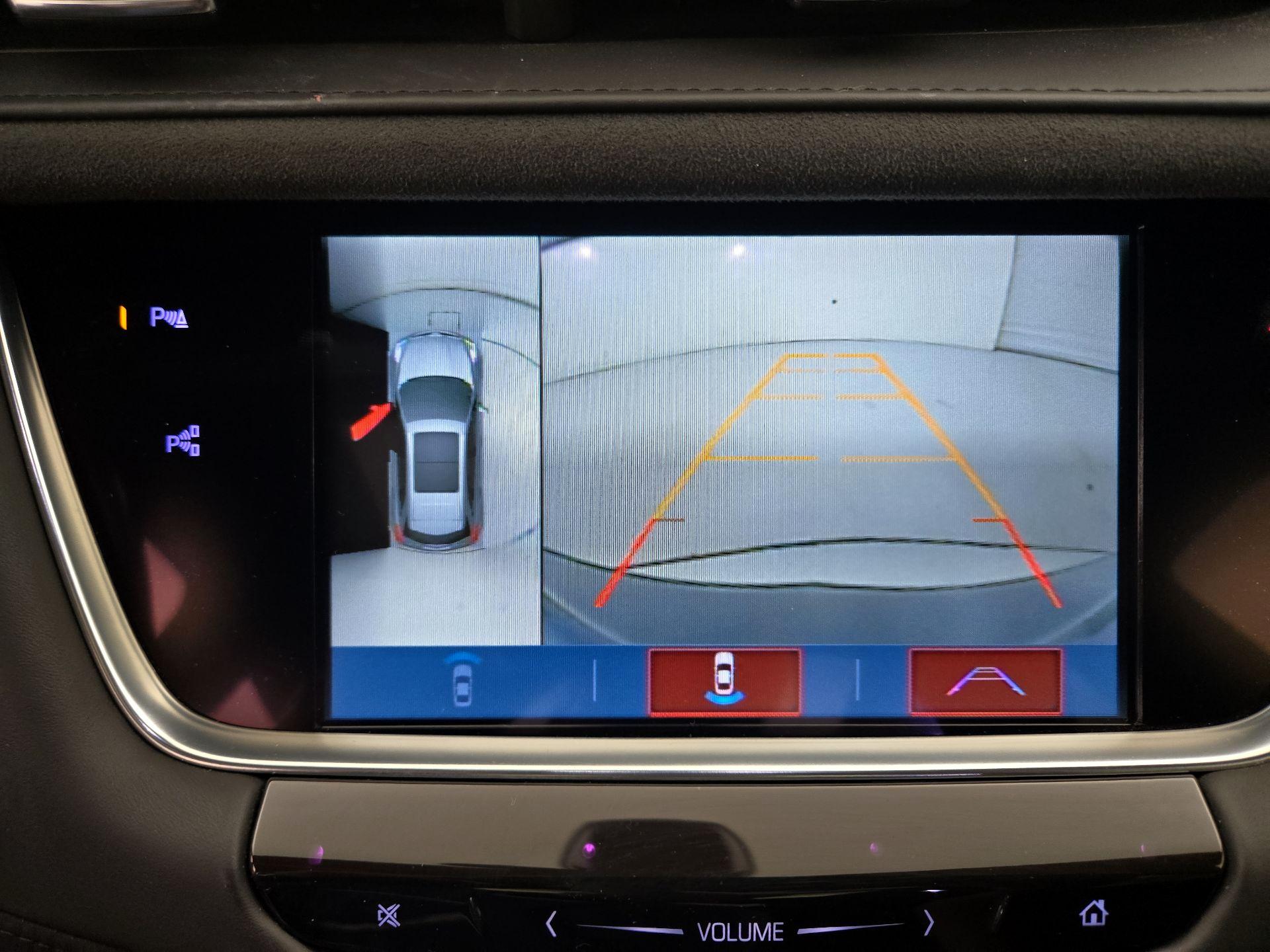 Thumbnail: 2019 Cadillac XT5 - 15