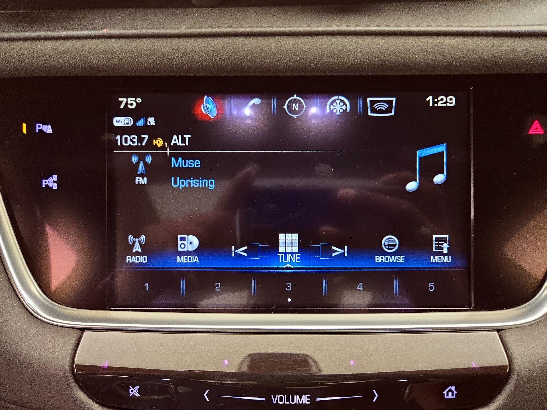 Thumbnail: 2019 Cadillac XT5 - 16