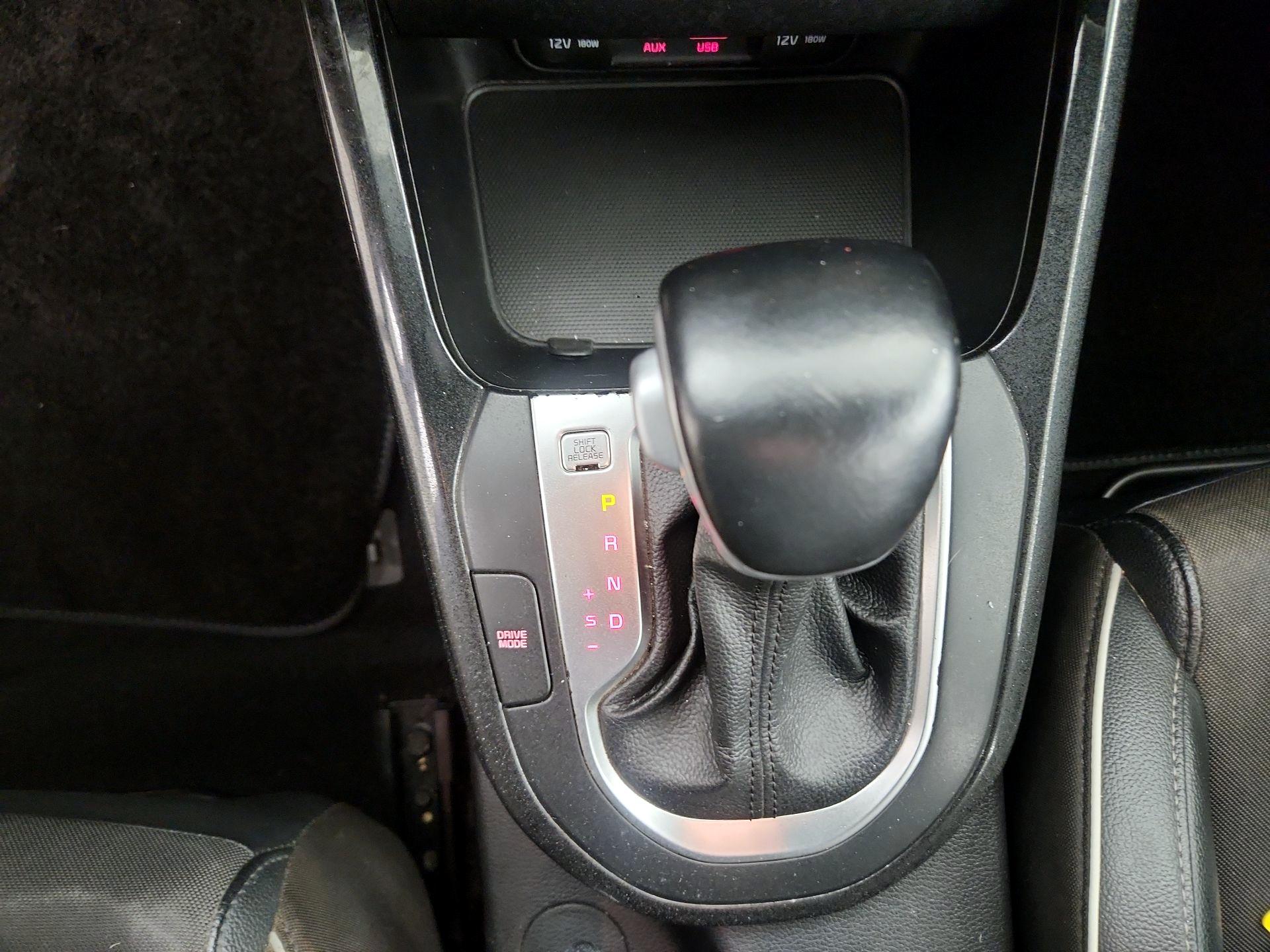 Thumbnail: 2021 Kia Forte - 17