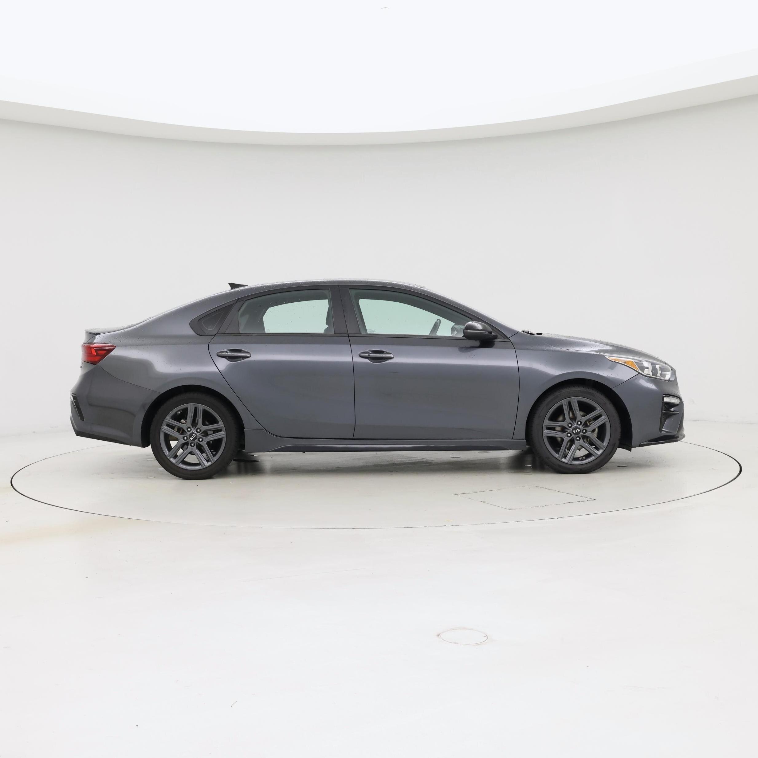 Thumbnail: 2021 Kia Forte - 7
