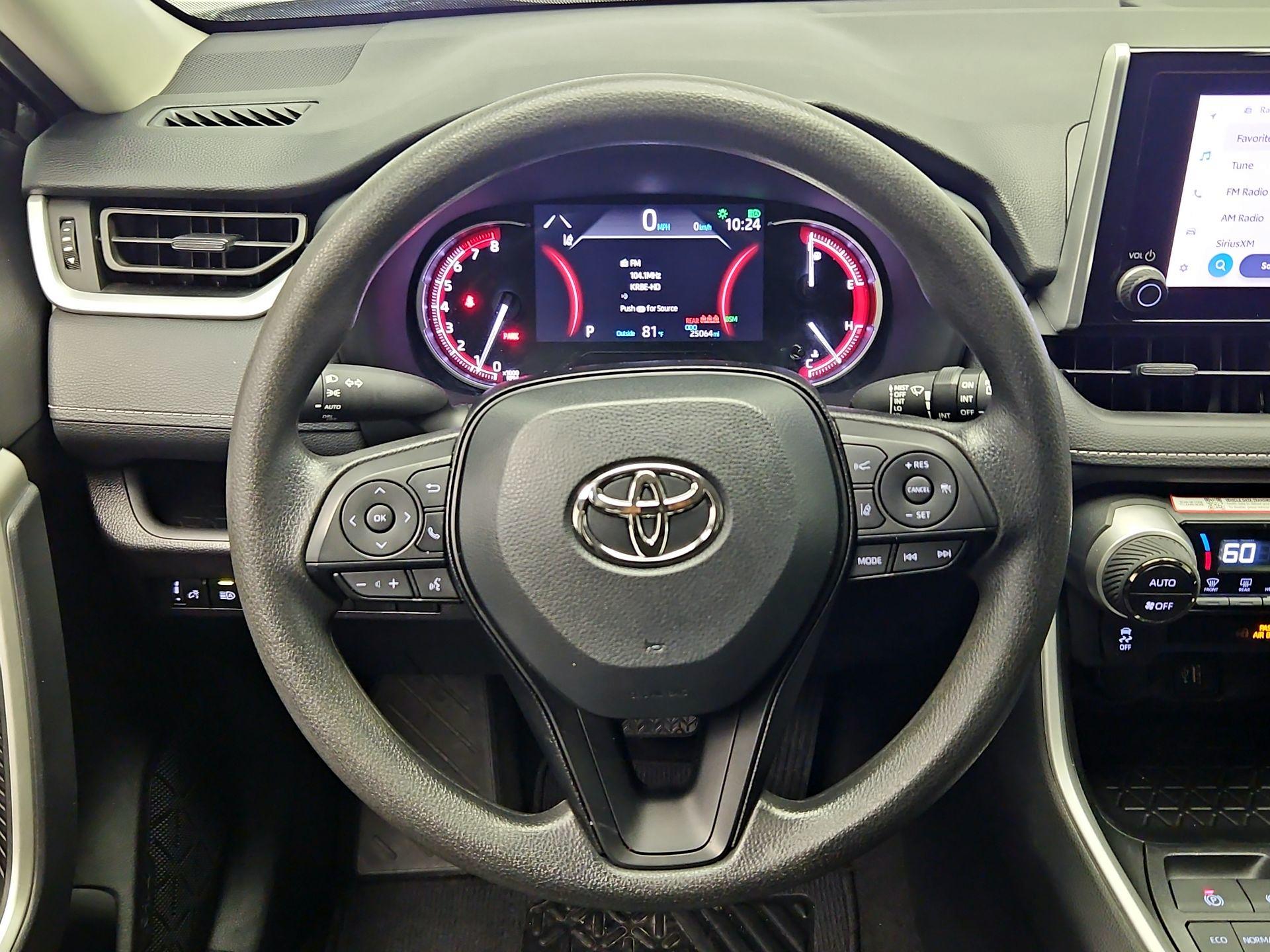 Thumbnail: 2024 Toyota RAV4 - 10