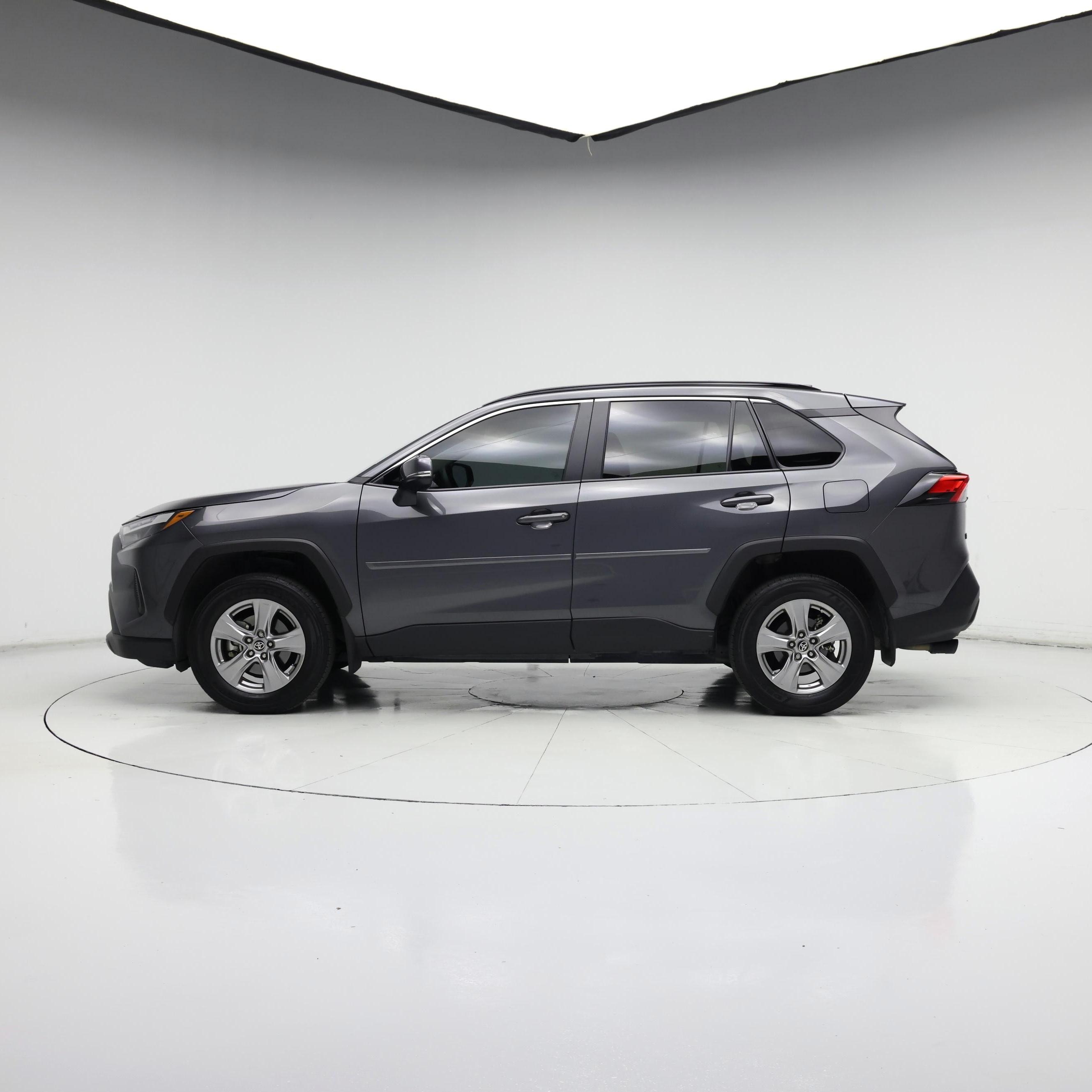 Thumbnail: 2024 Toyota RAV4 - 3
