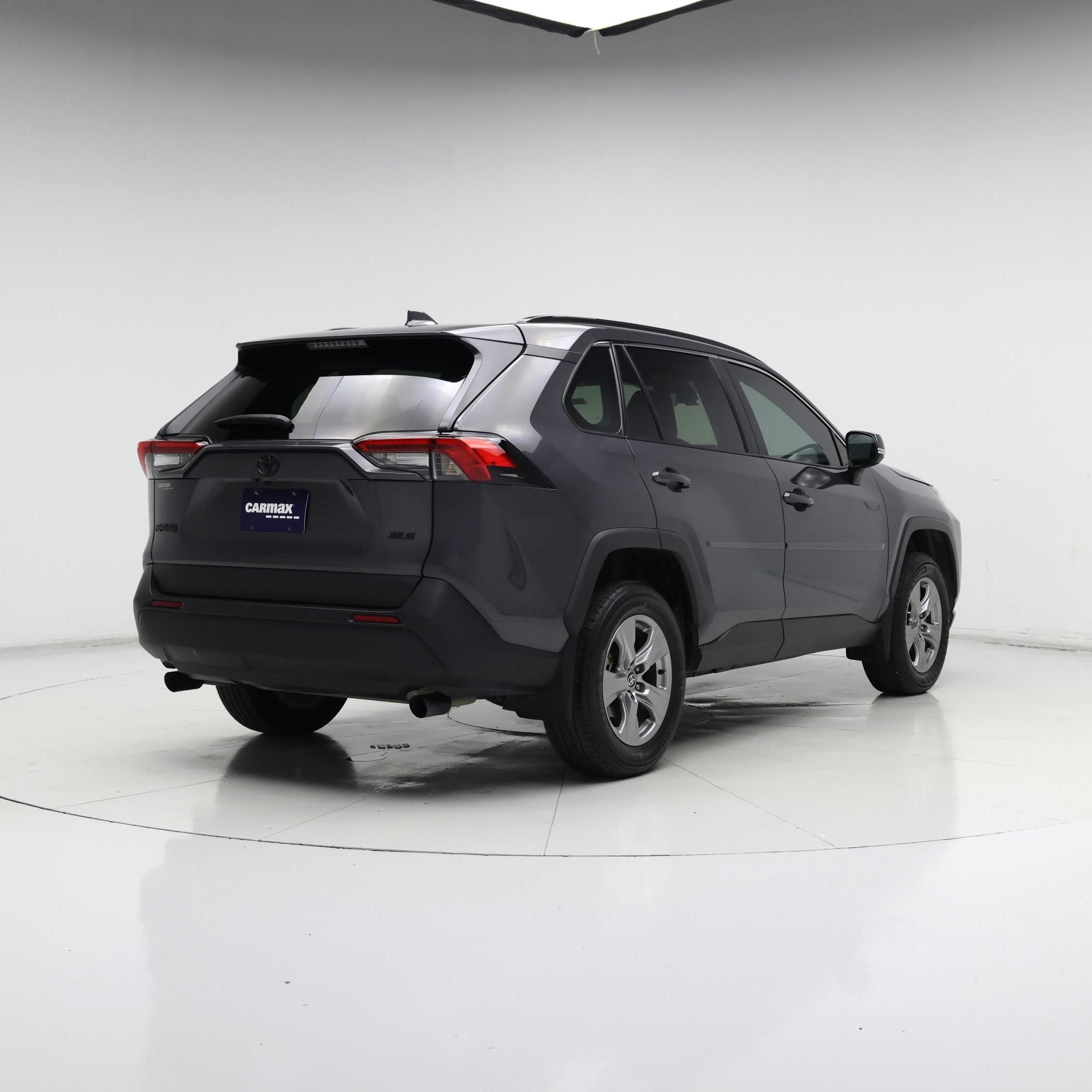 Thumbnail: 2024 Toyota RAV4 - 8